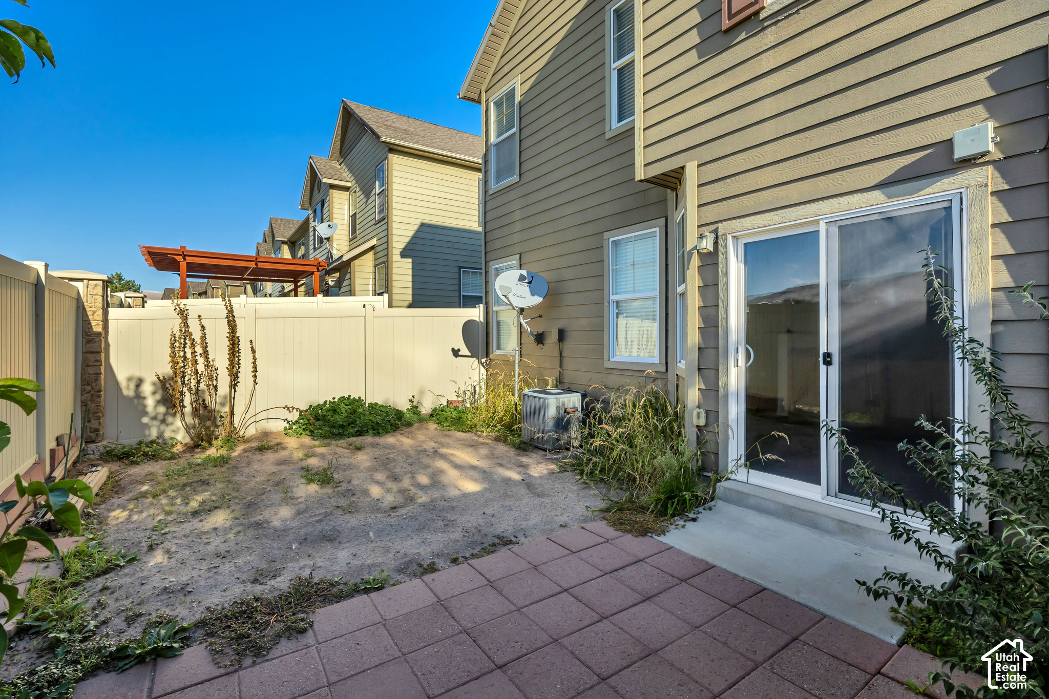 main property photo 18