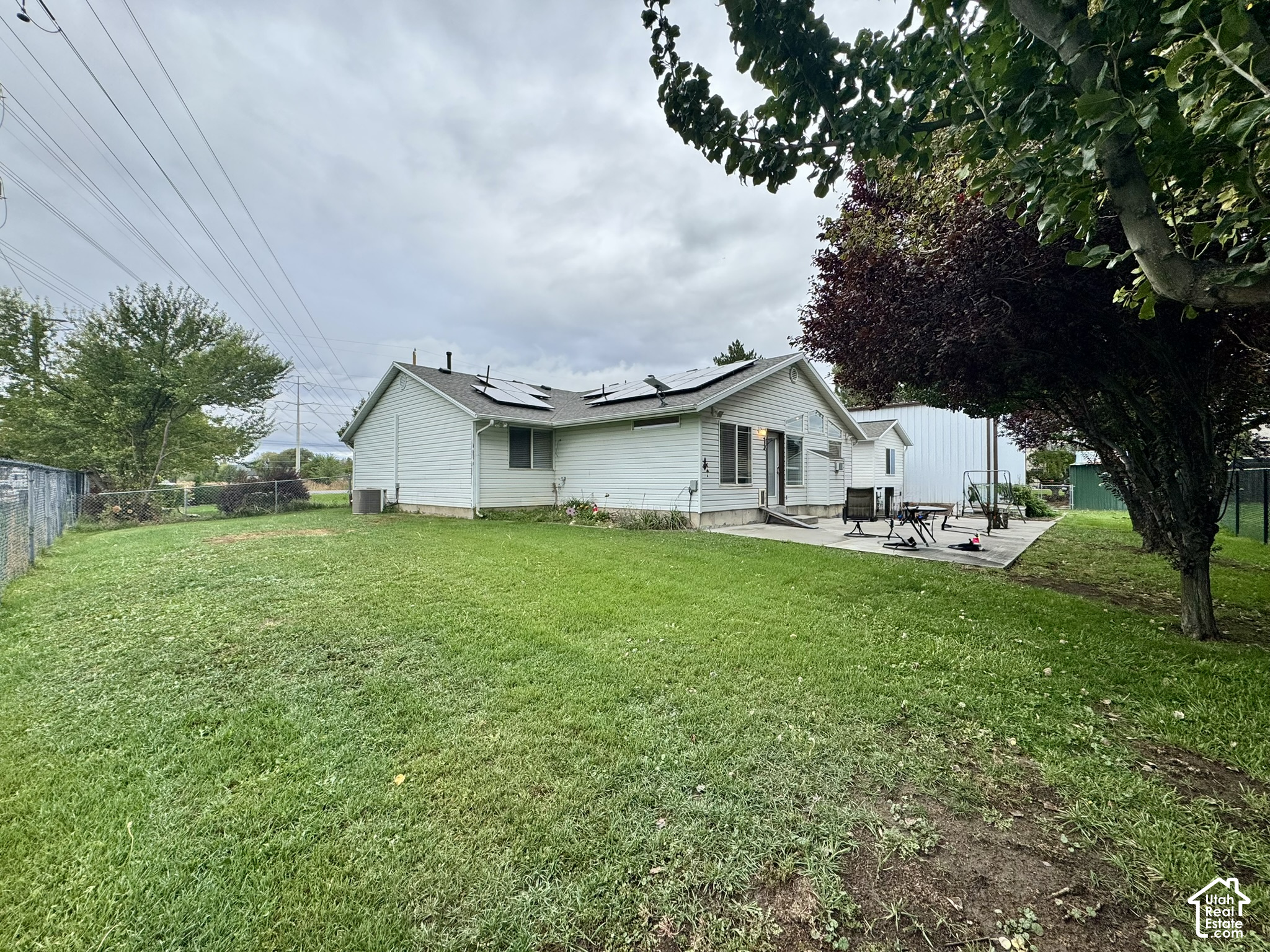main property photo 12