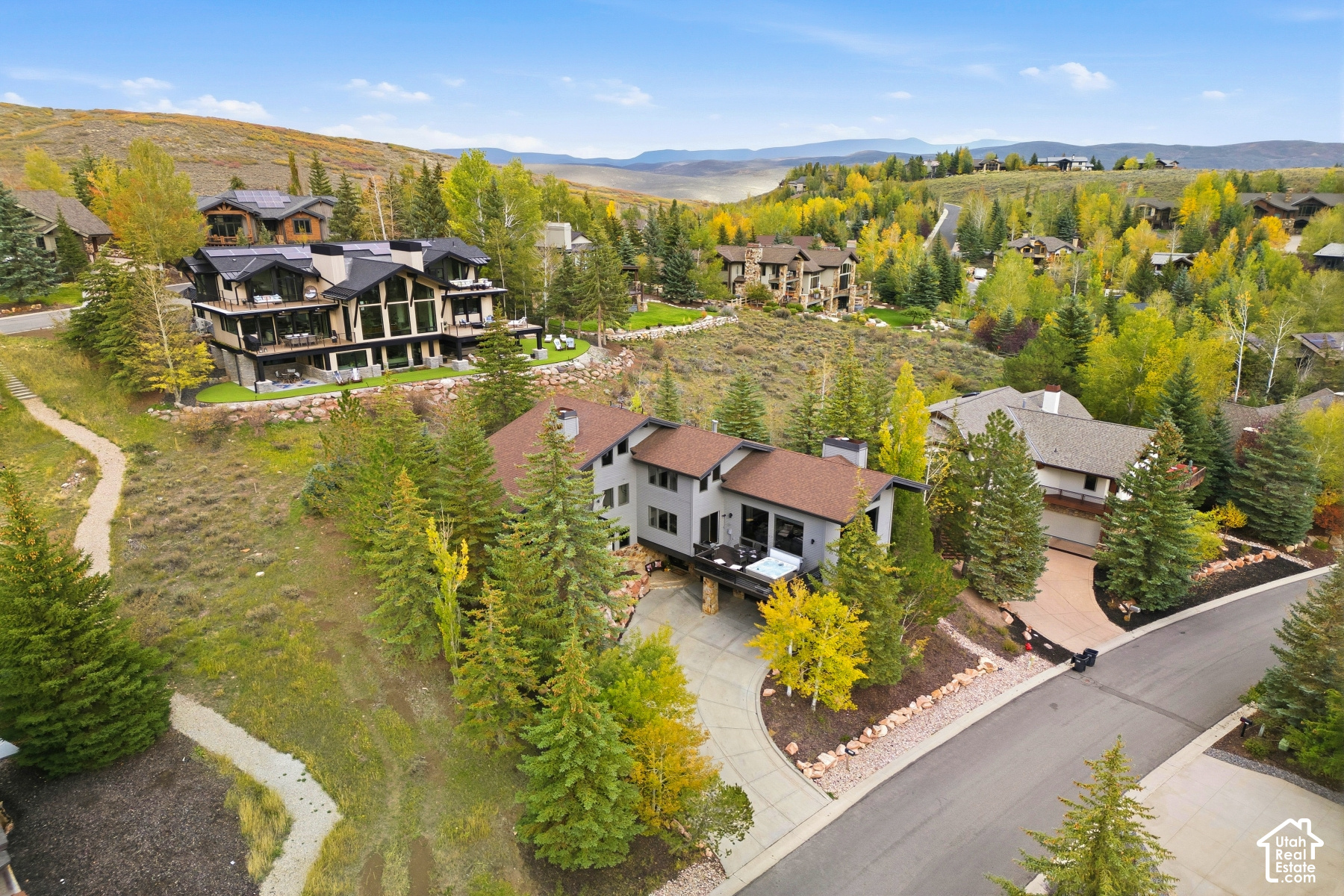 main property photo 38