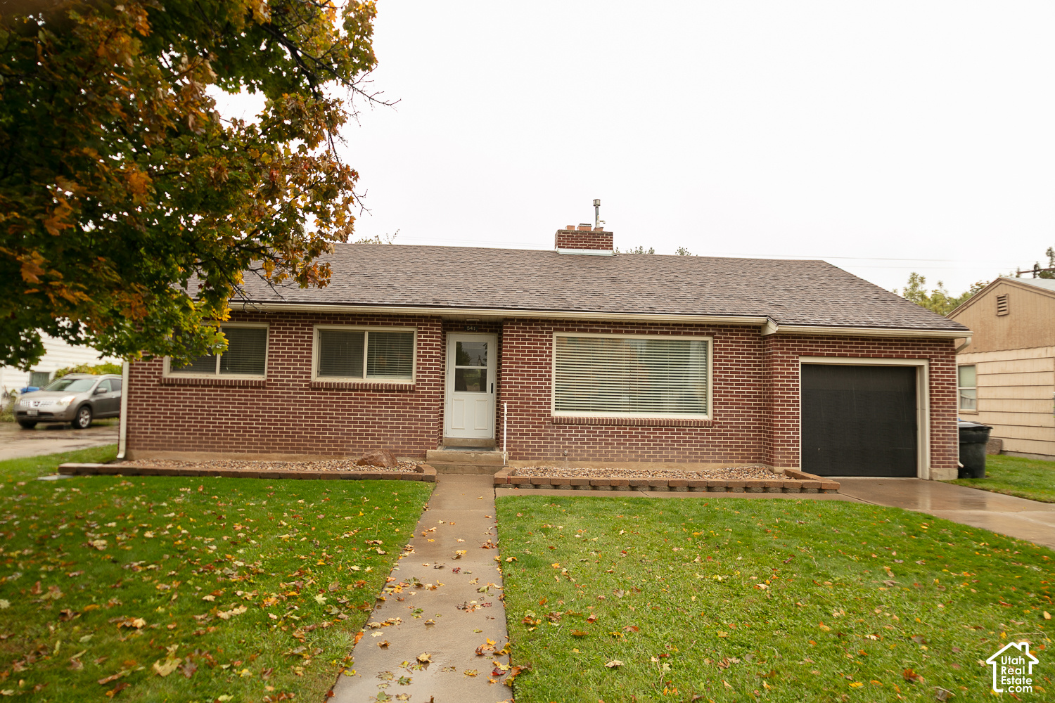main property photo 12