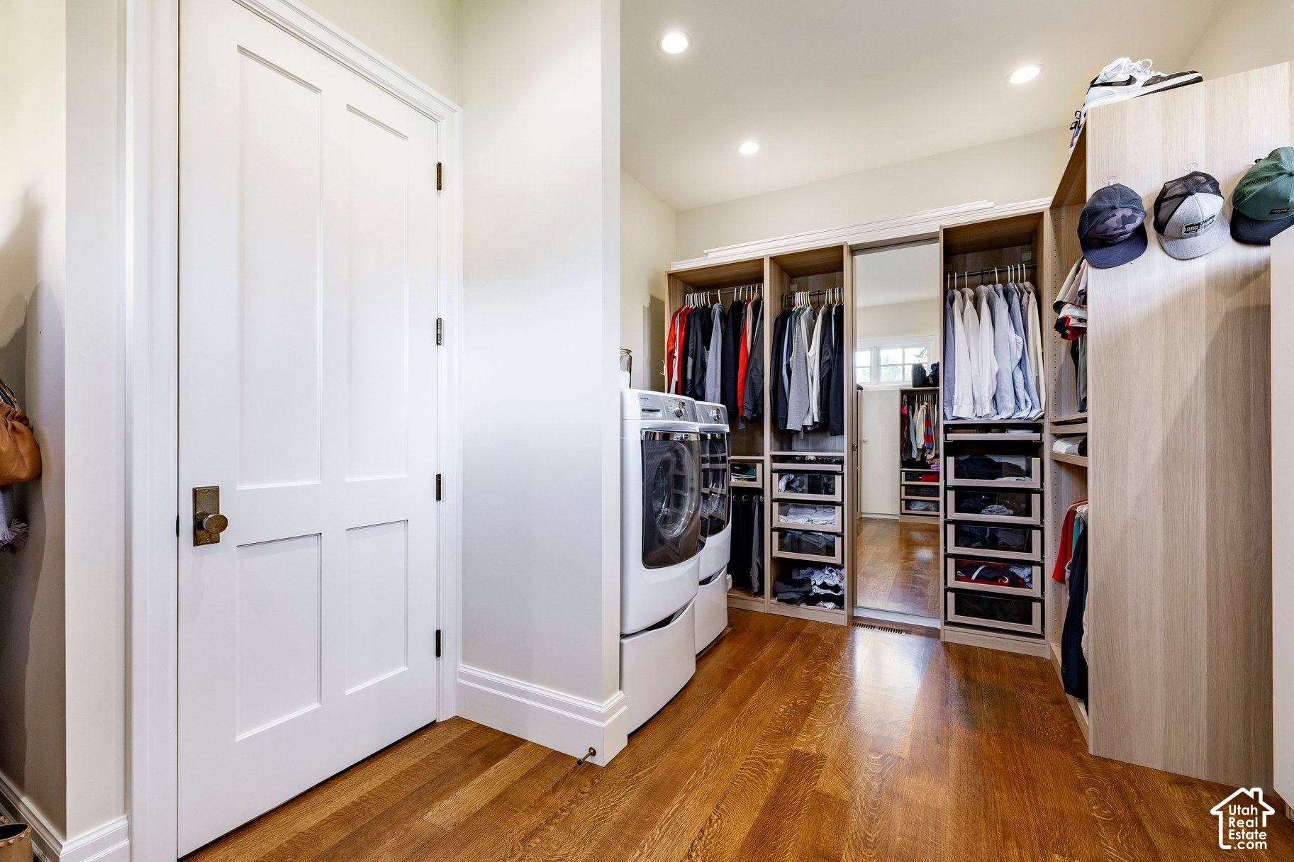 main property photo 75
