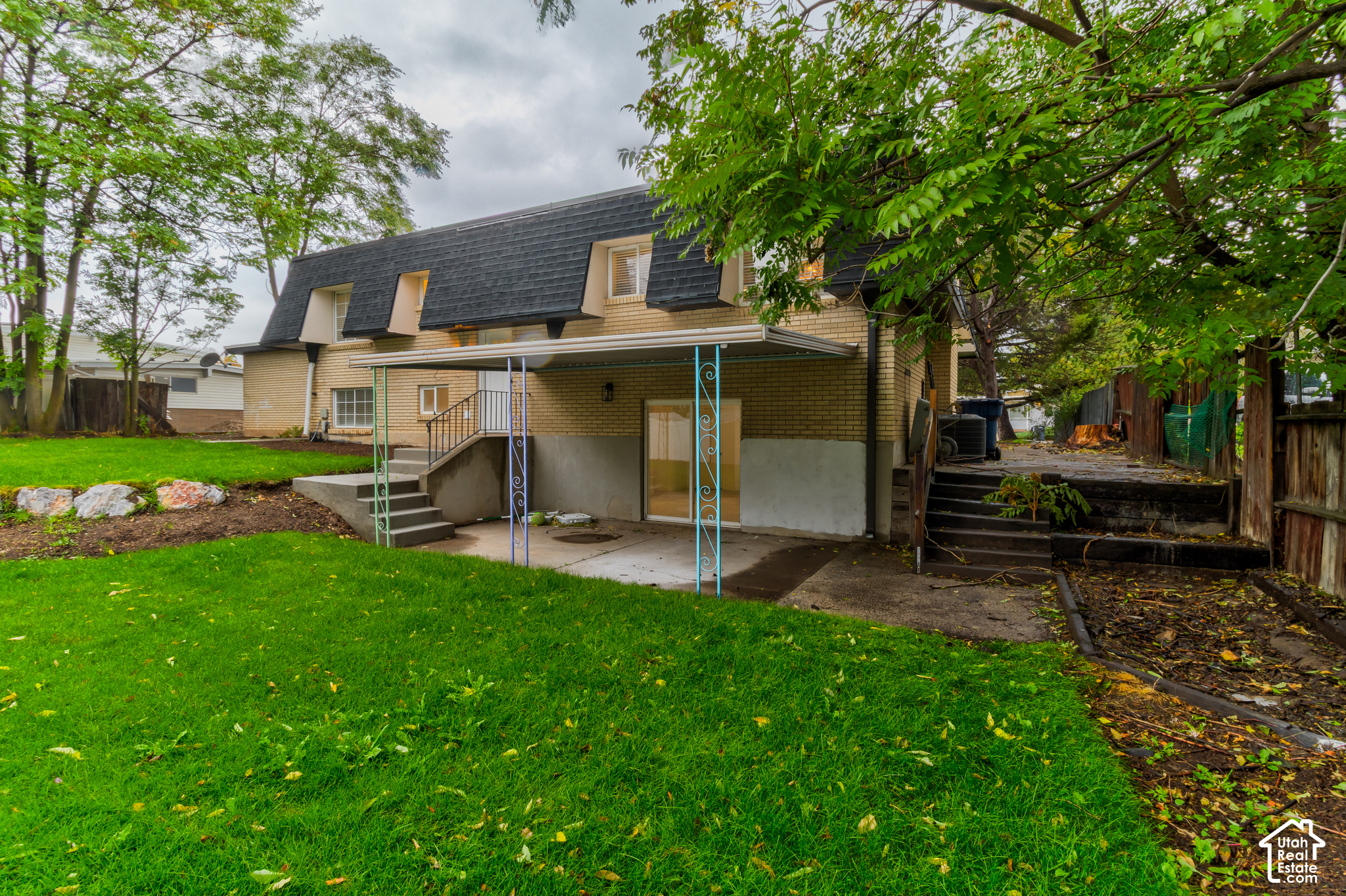 main property photo 18
