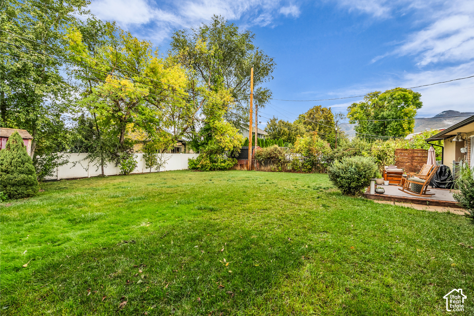 main property photo 20