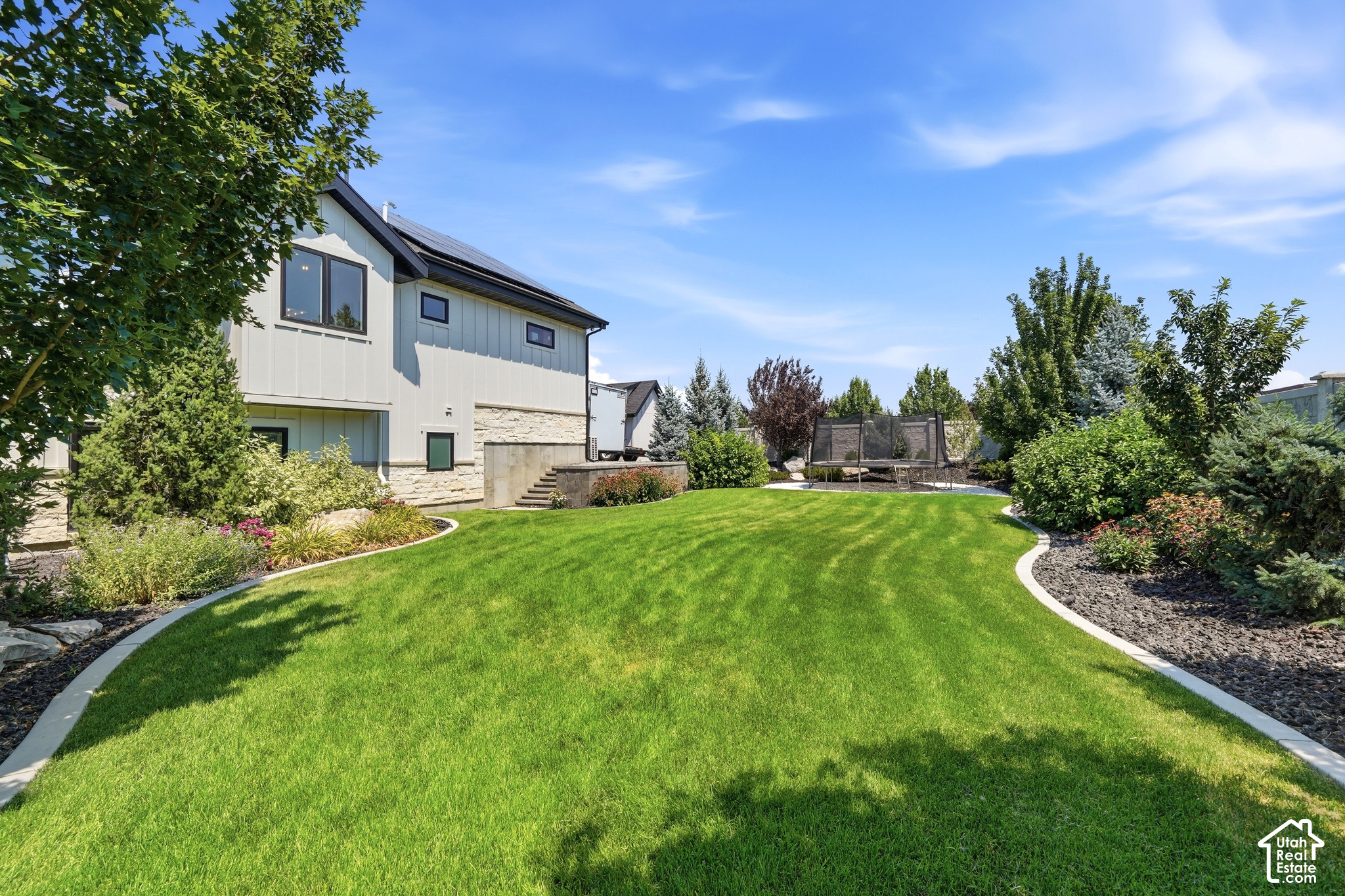 main property photo 60
