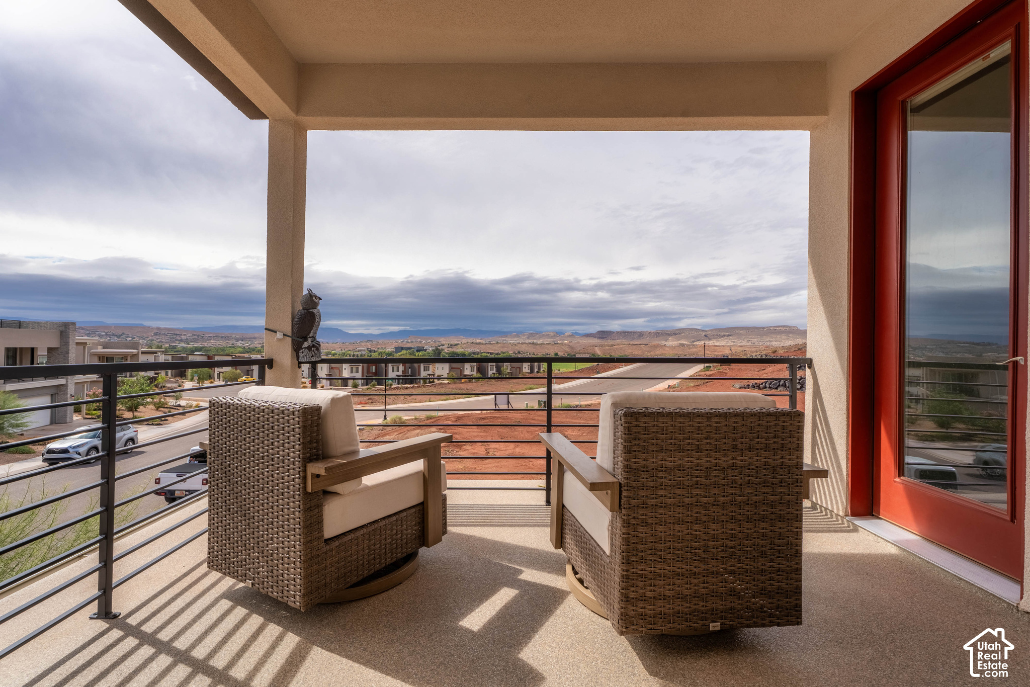 main property photo 22