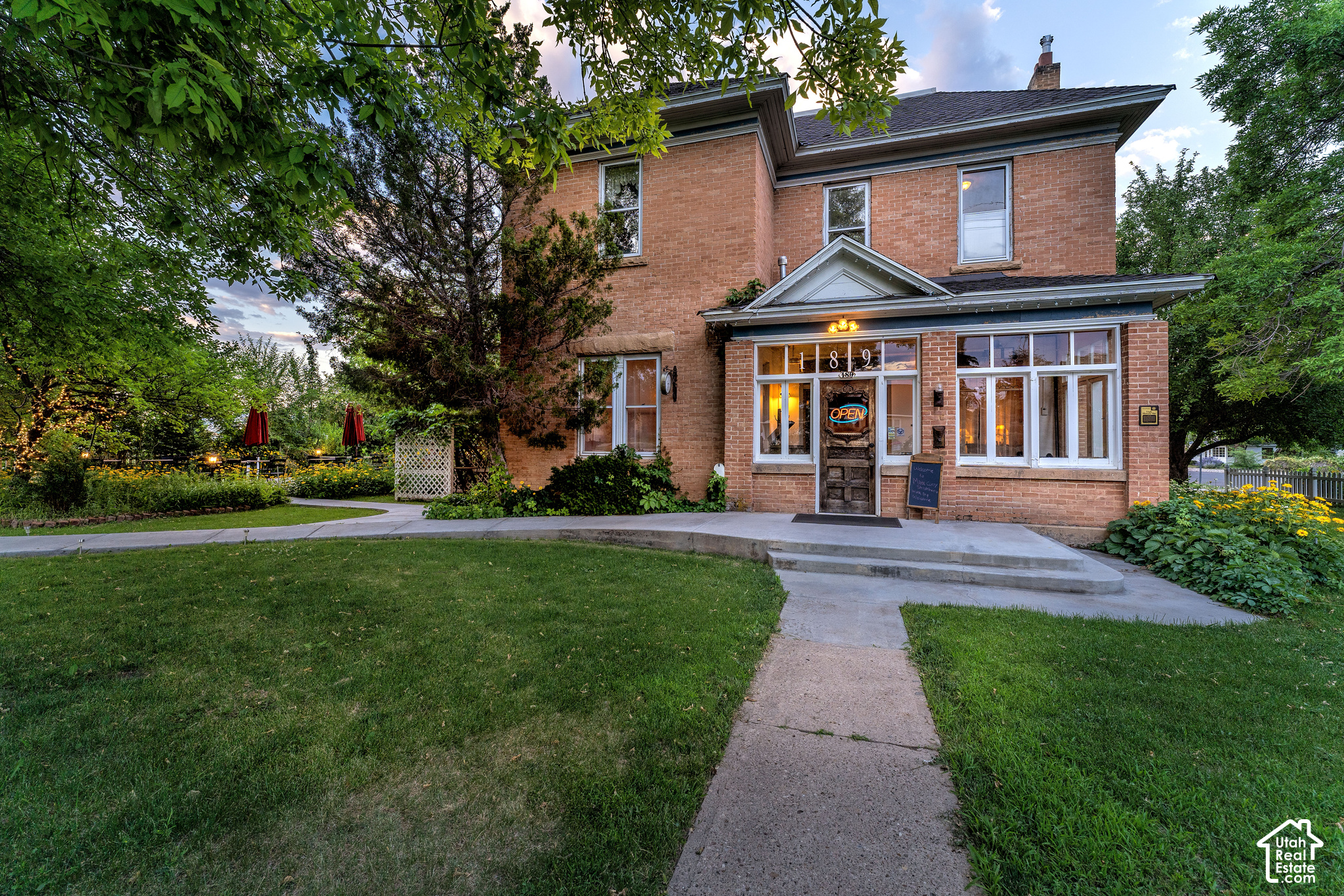 main property photo 36