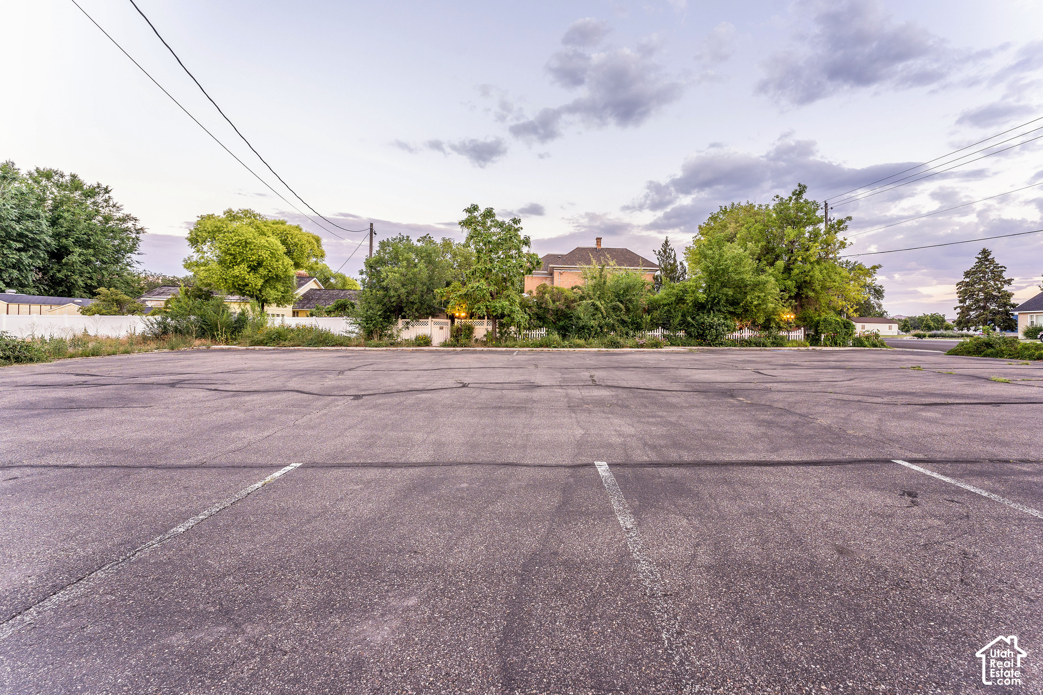 main property photo 44