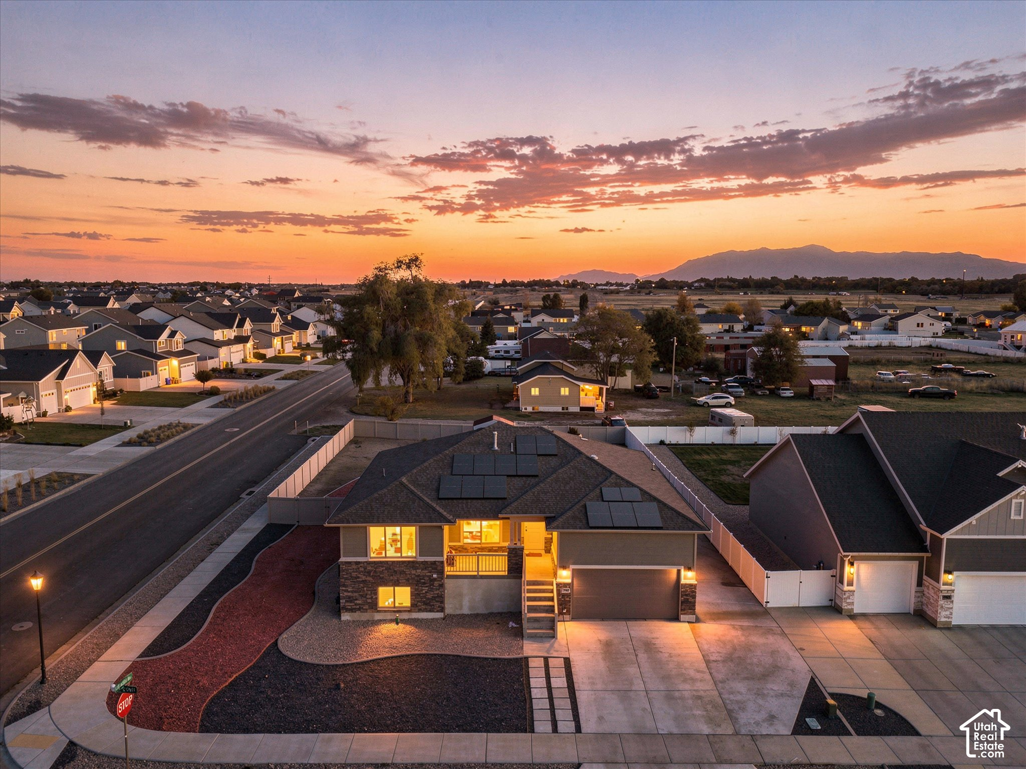 main property photo 35