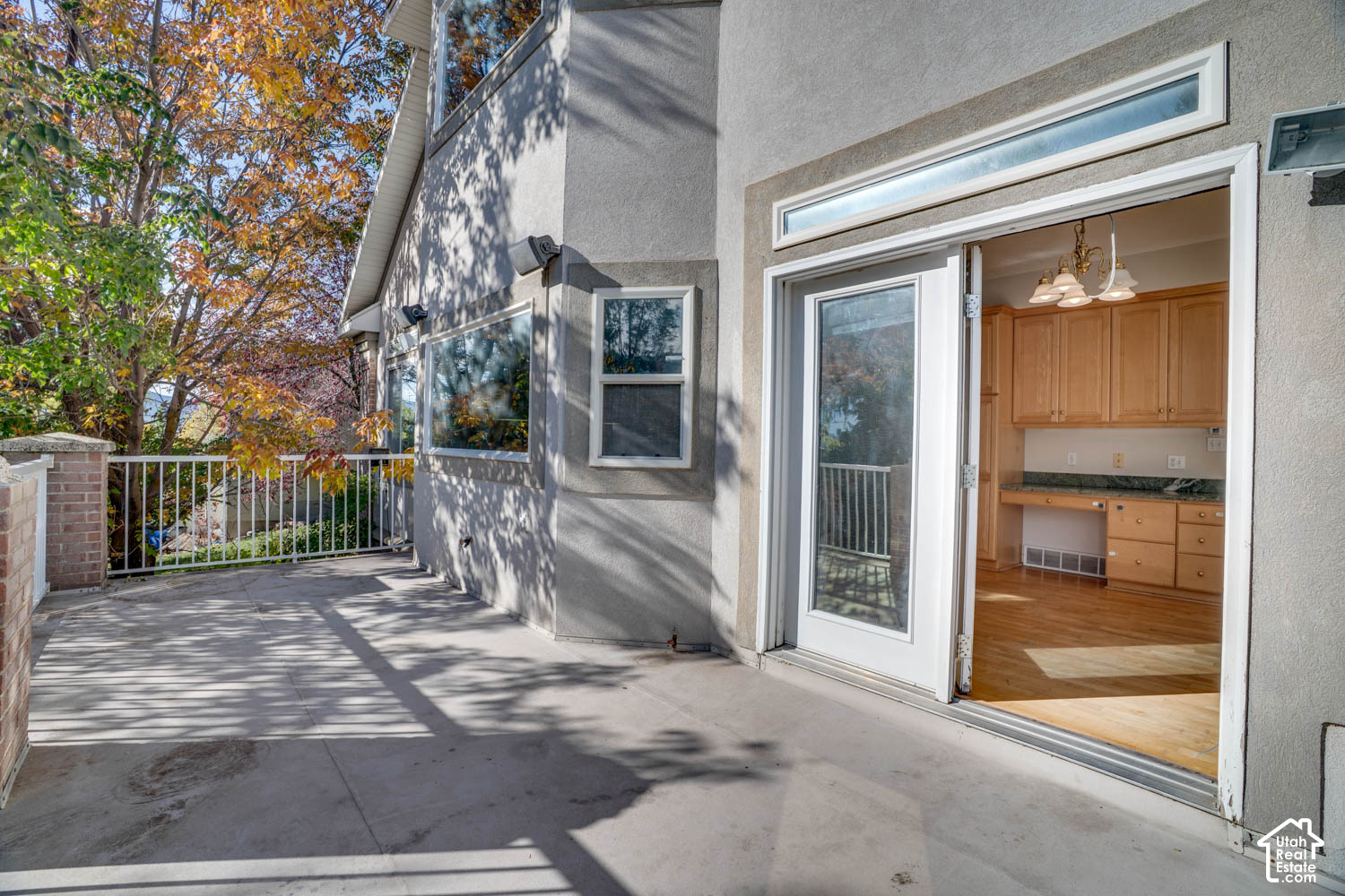 main property photo 17
