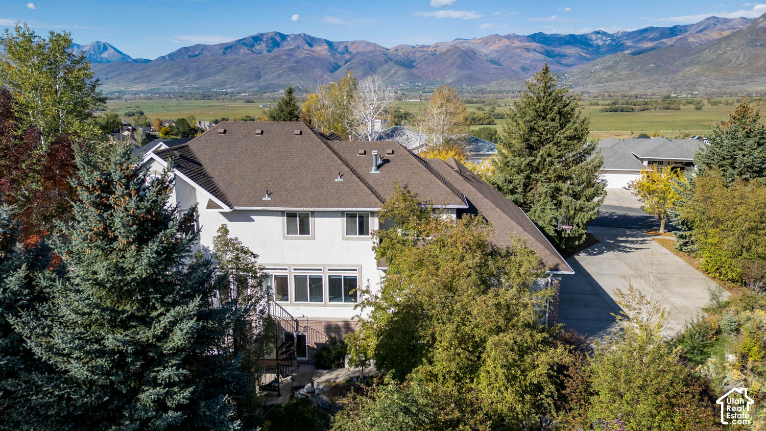main property photo 57
