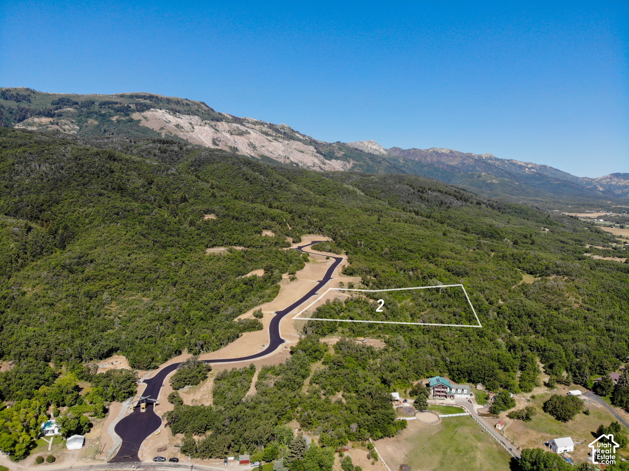 main property photo 2