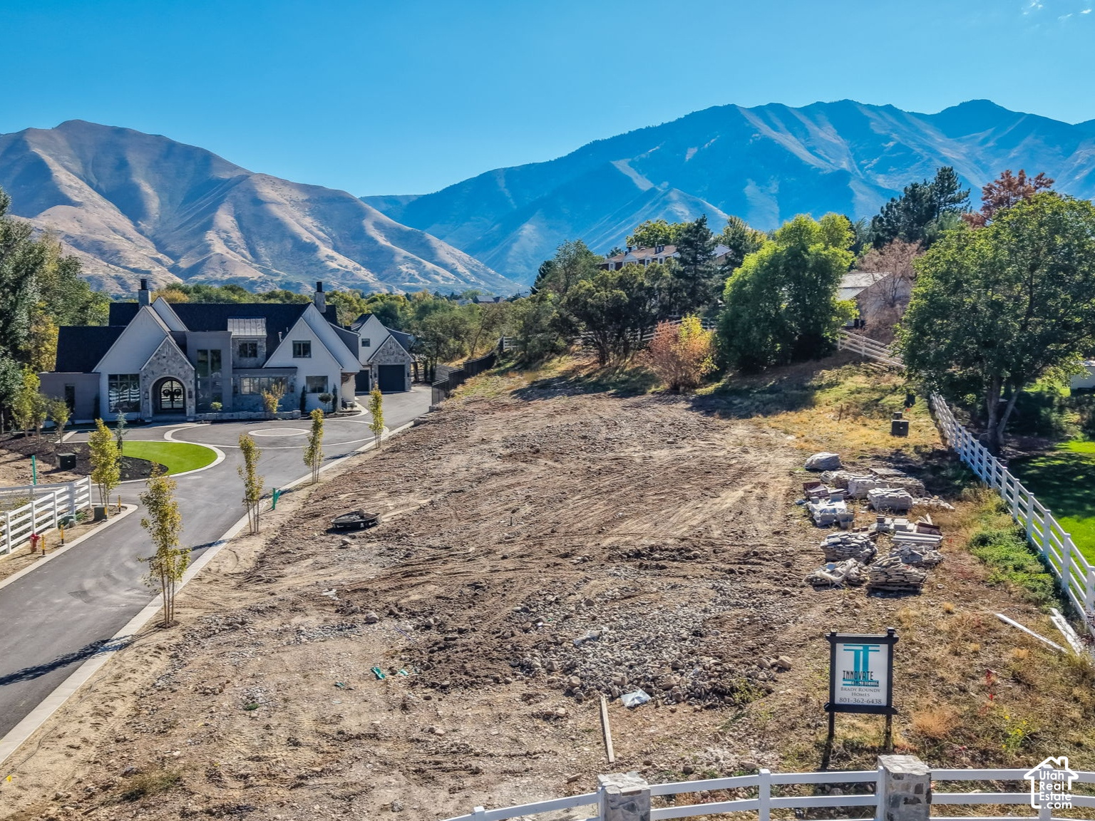 main property photo 6