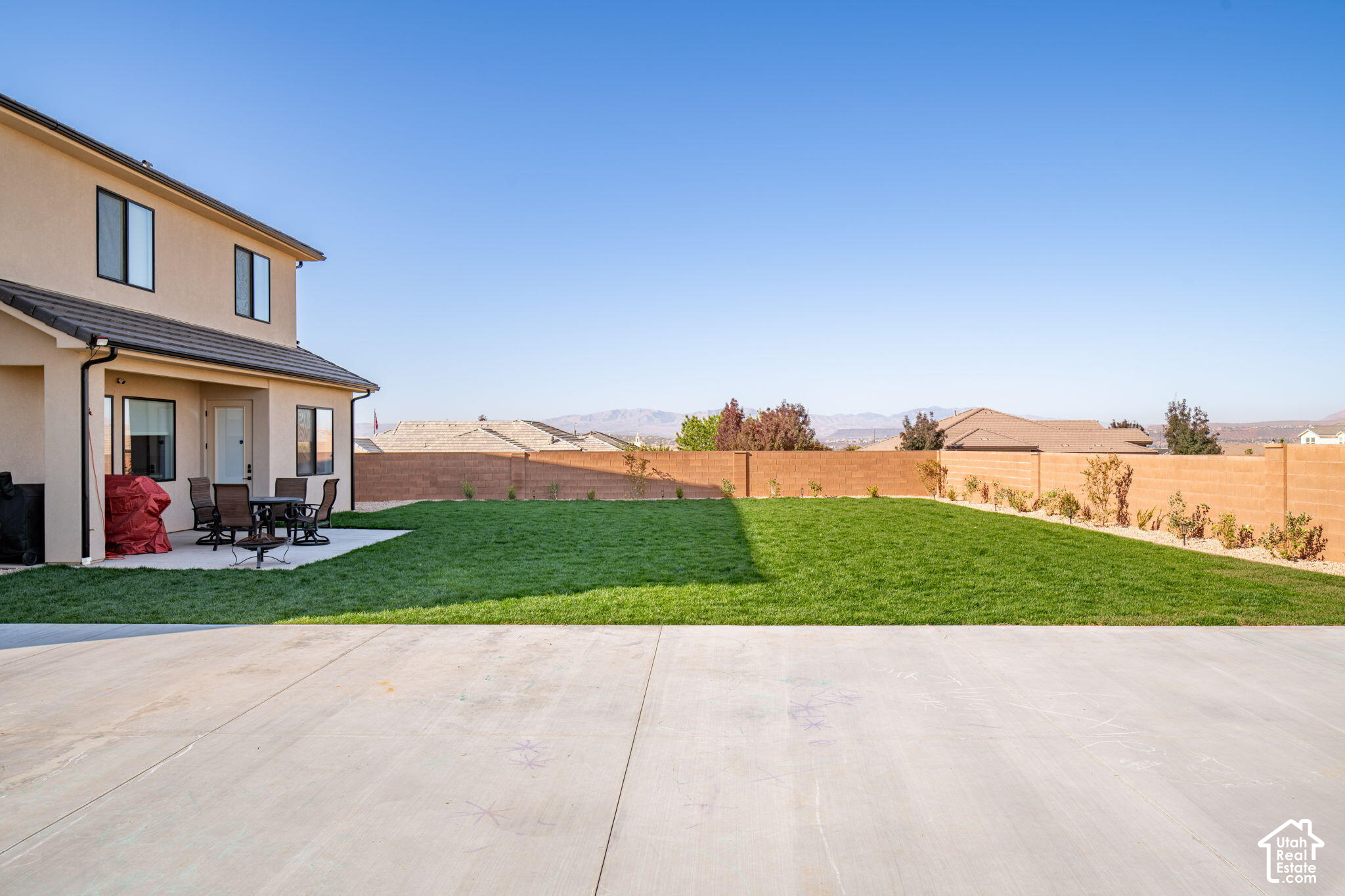 main property photo 49