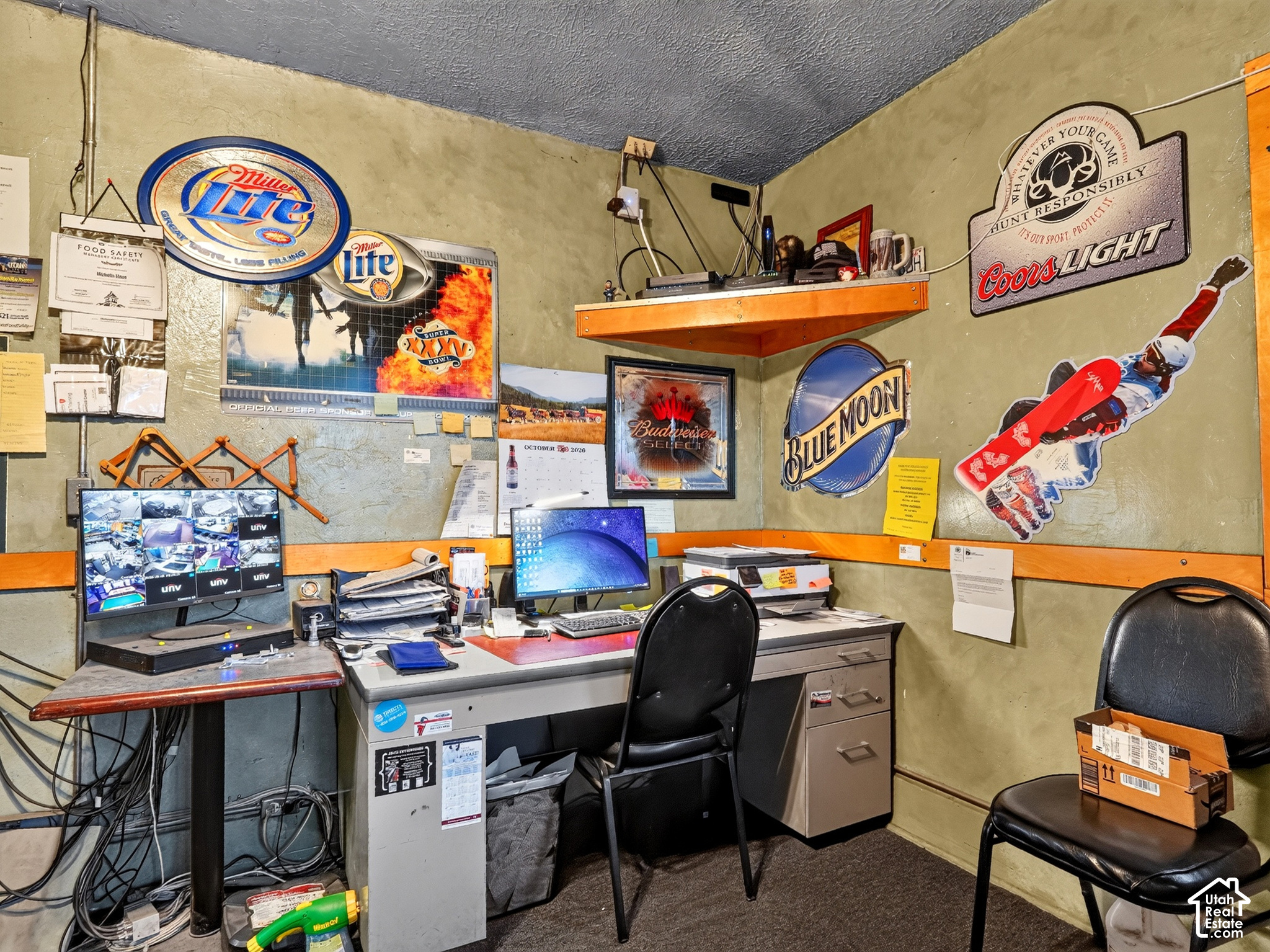 main property photo 28