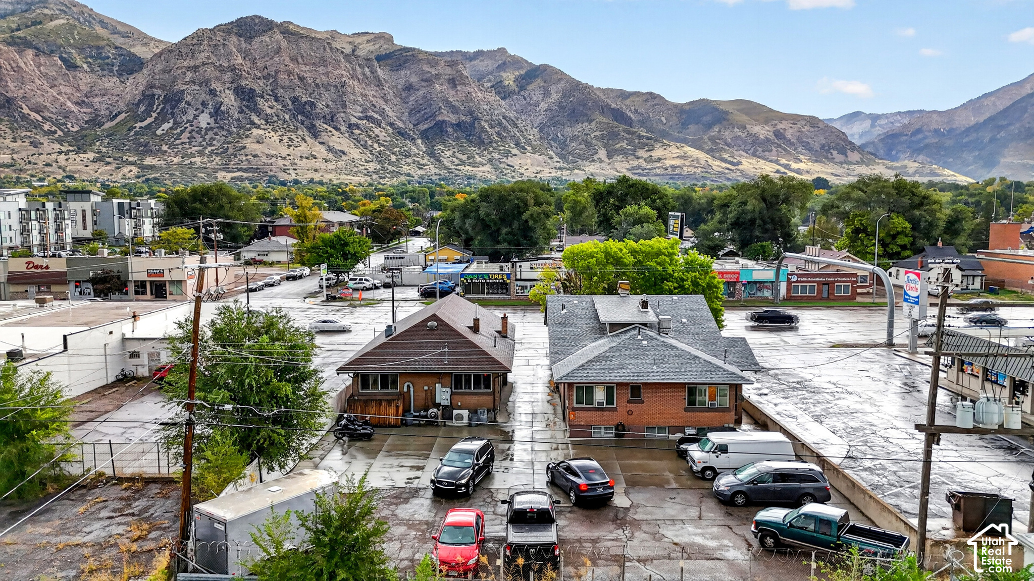 main property photo 40