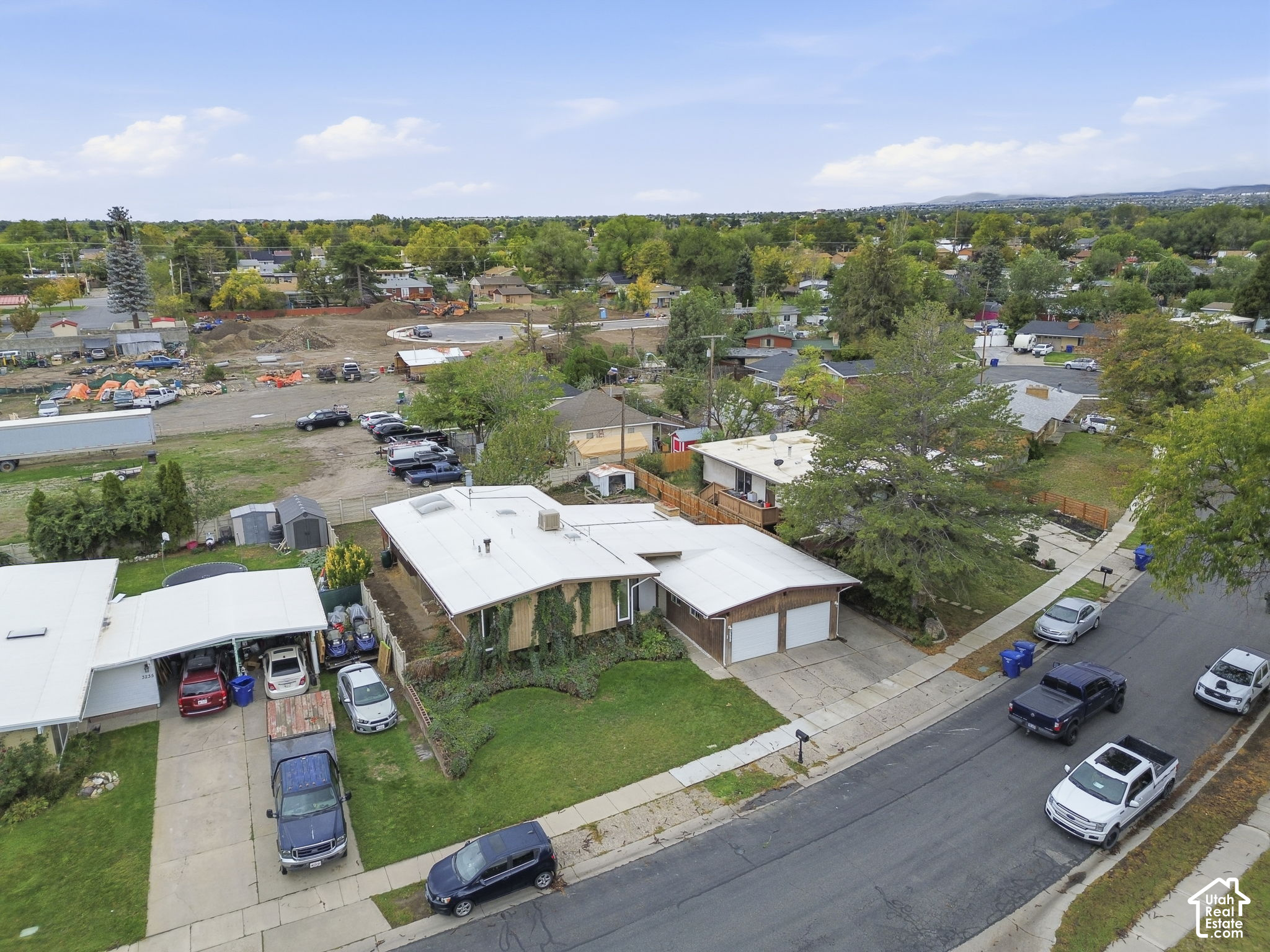 main property photo 54