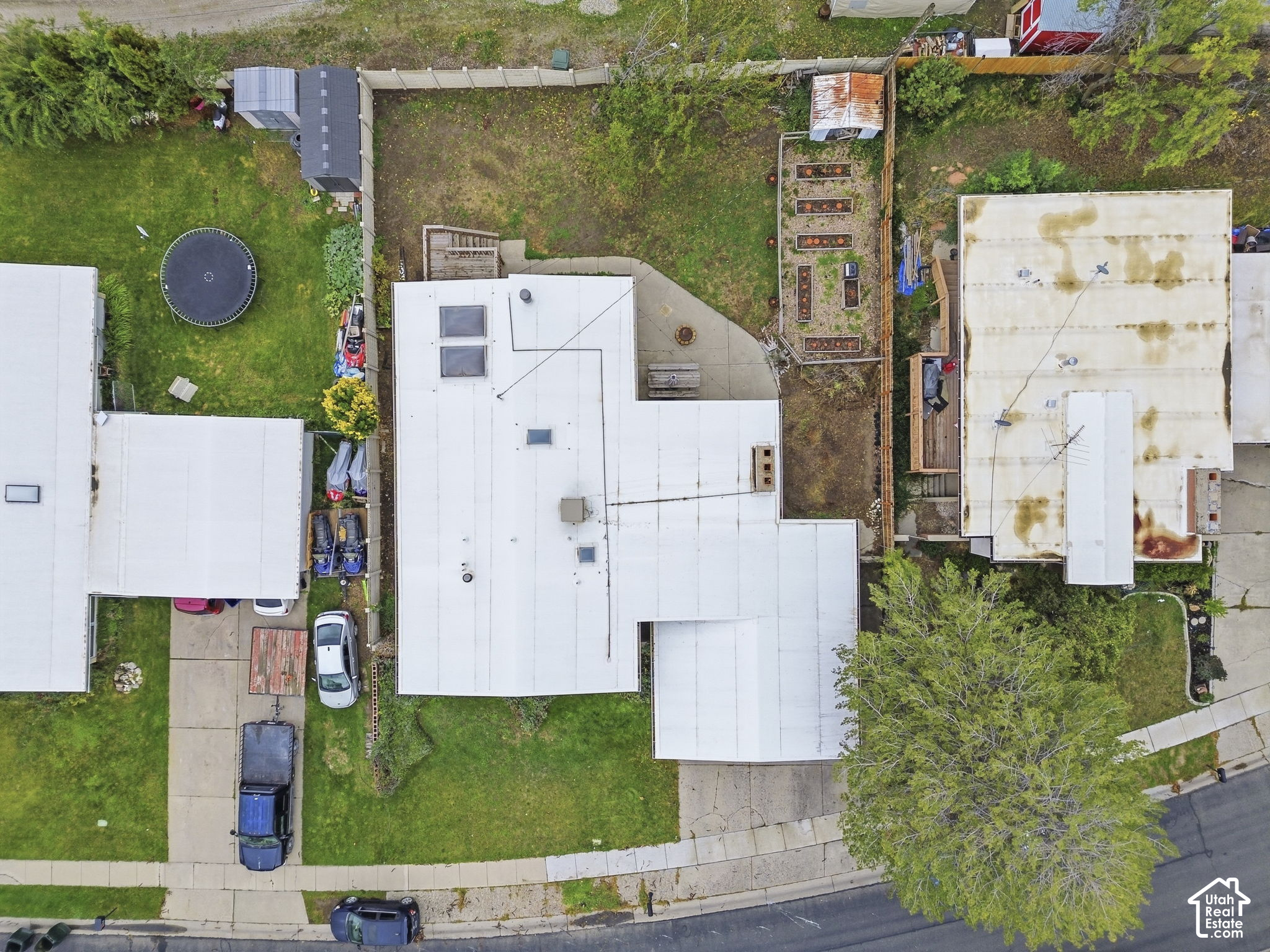 main property photo 60