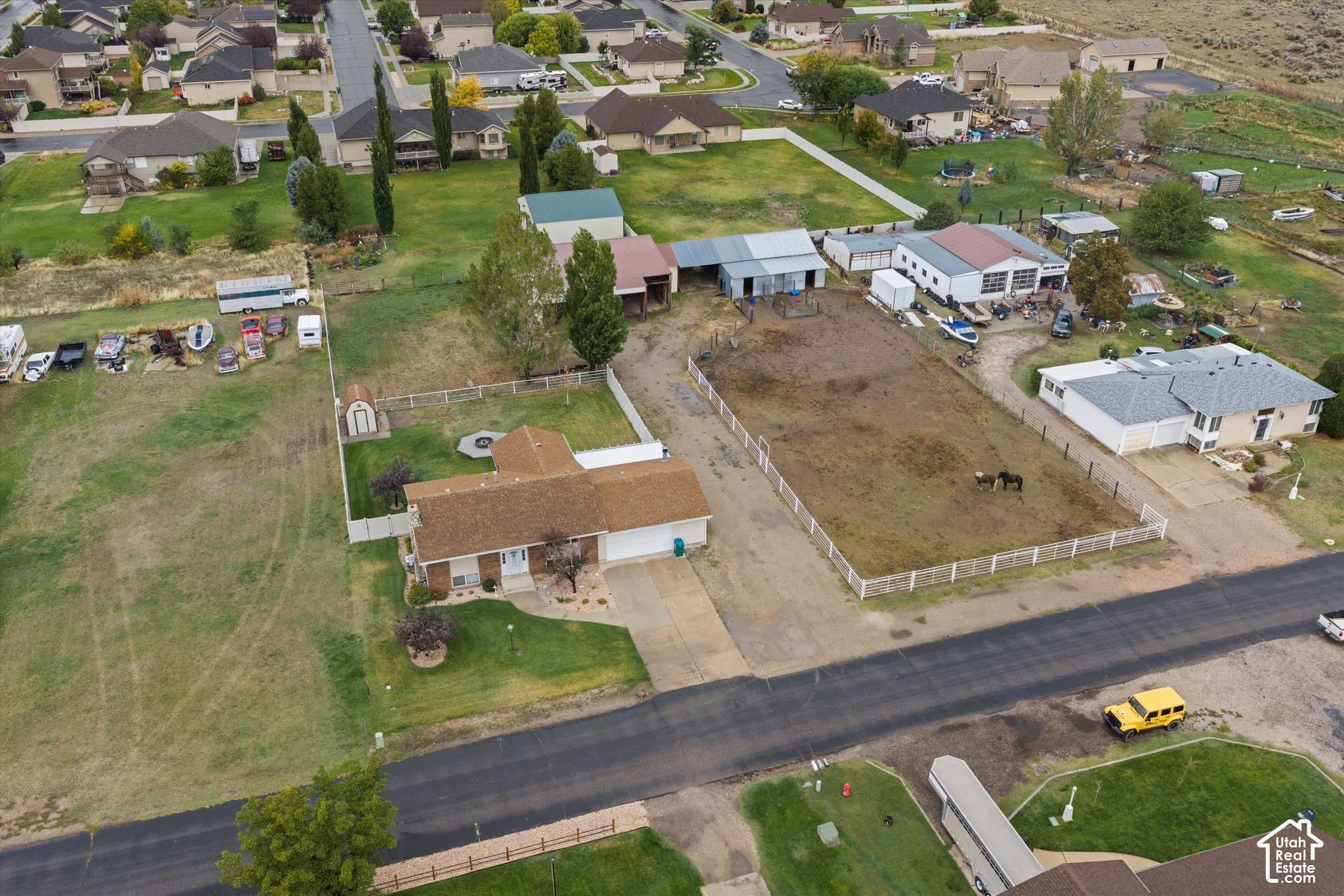 main property photo 5