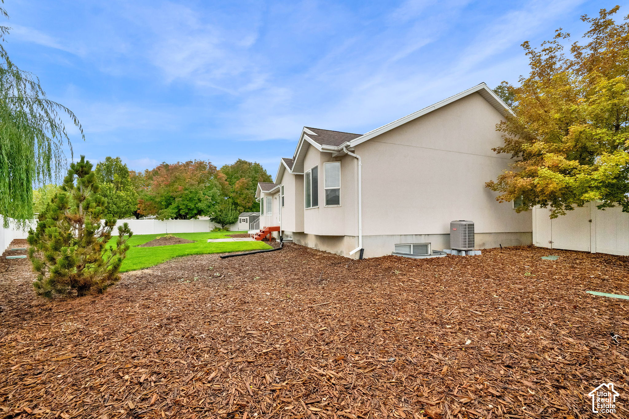 main property photo 33