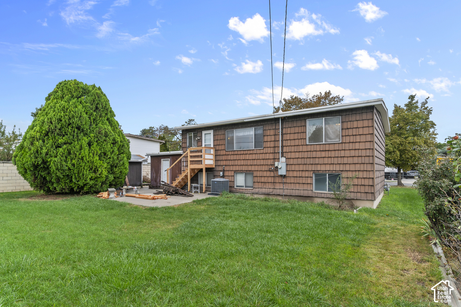 main property photo 26