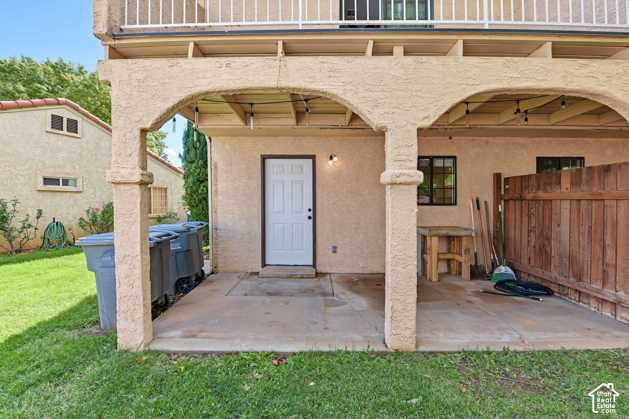 main property photo 18