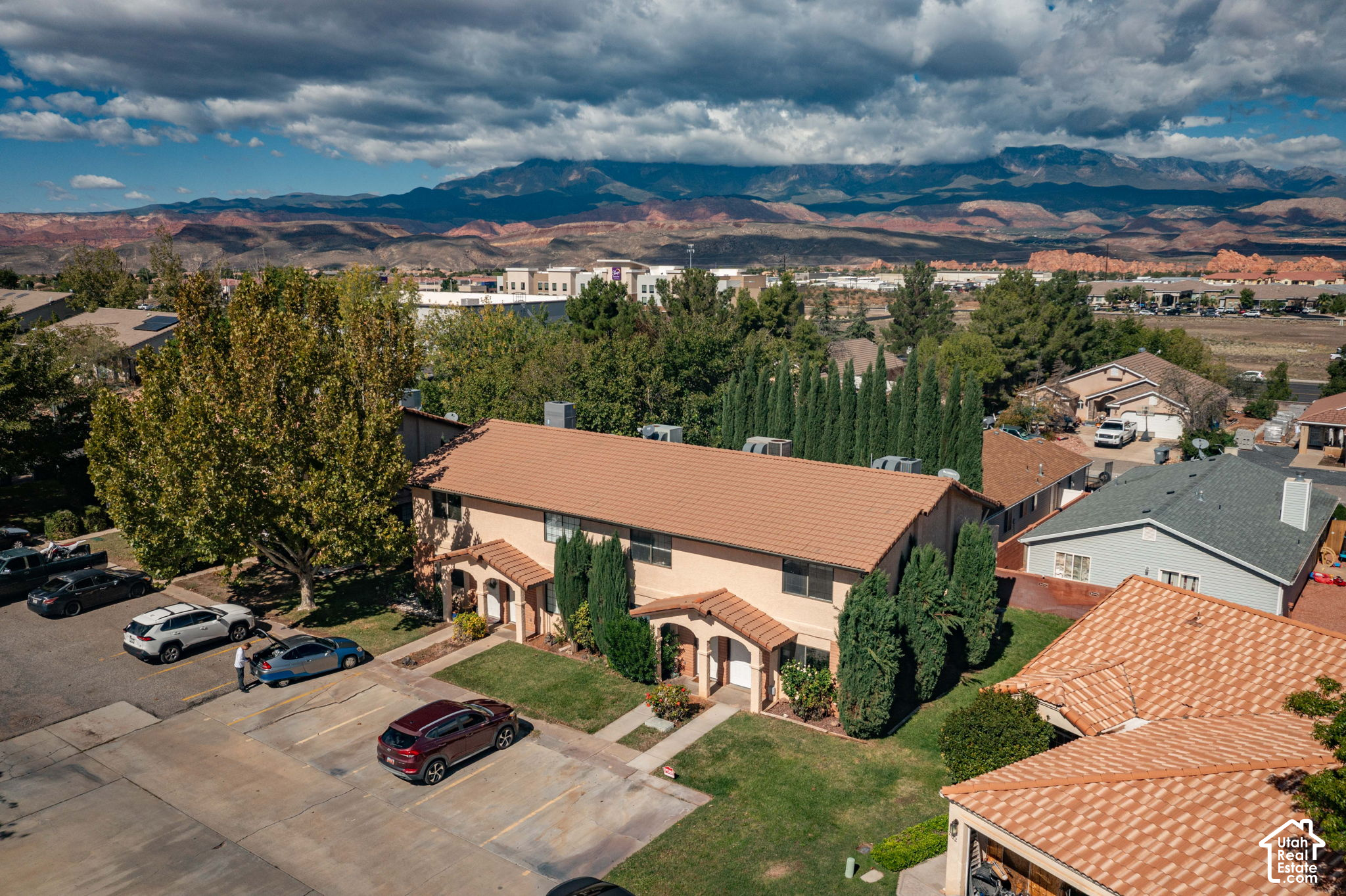 main property photo 3