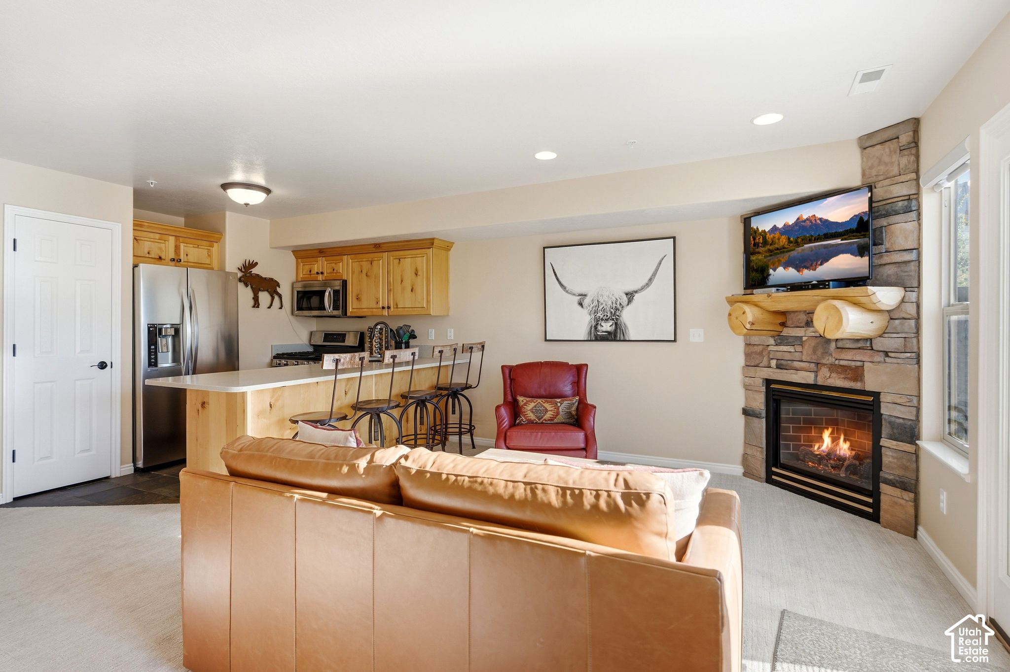 main property photo 8