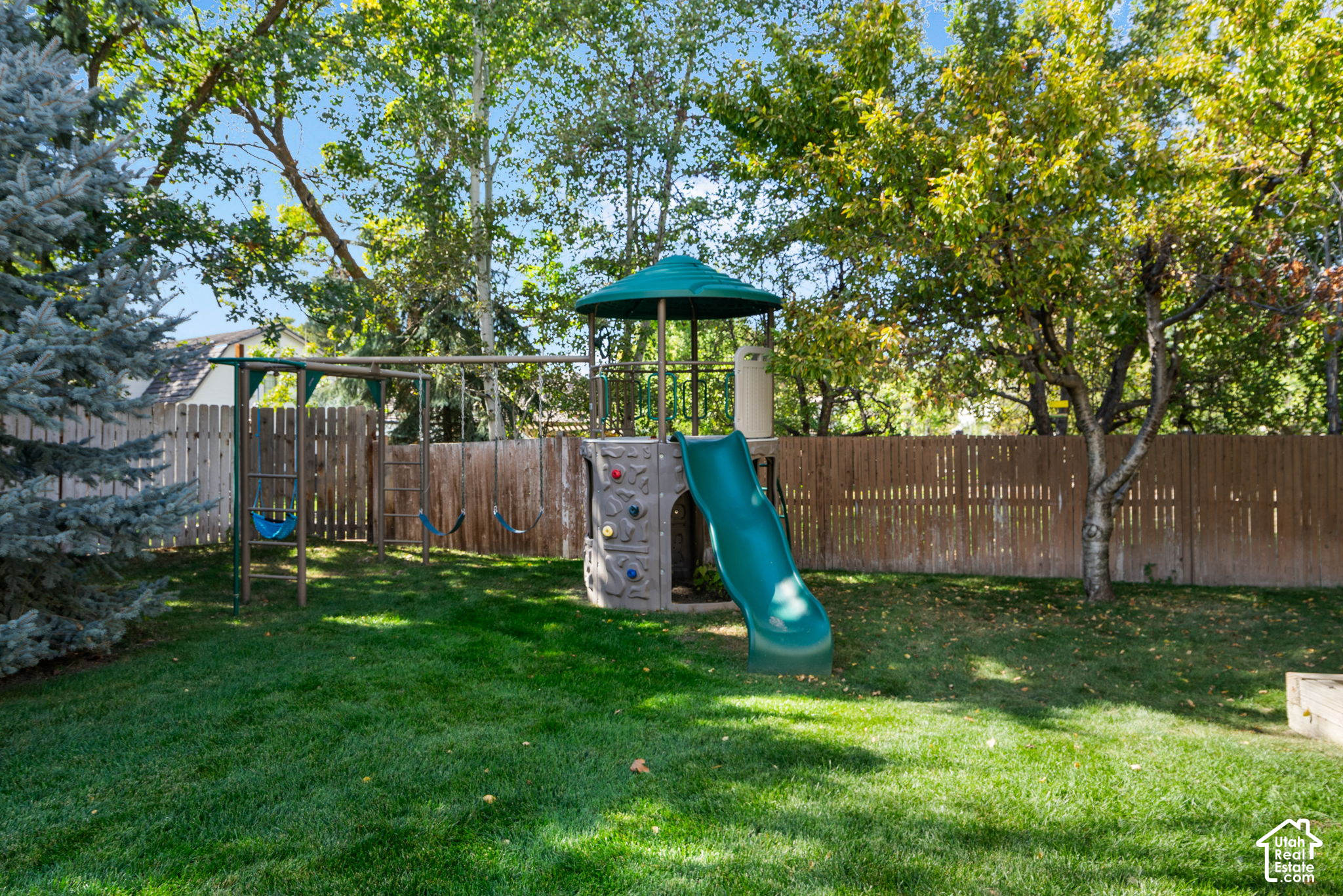 main property photo 58
