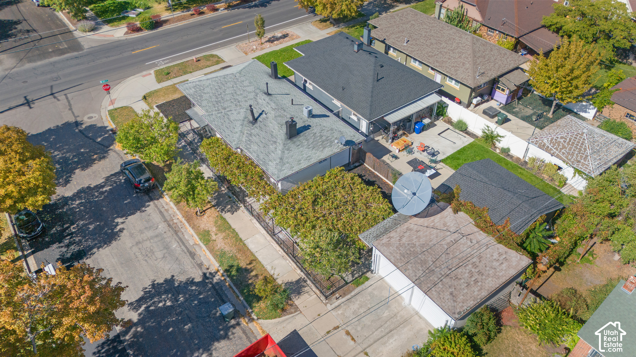 main property photo 26