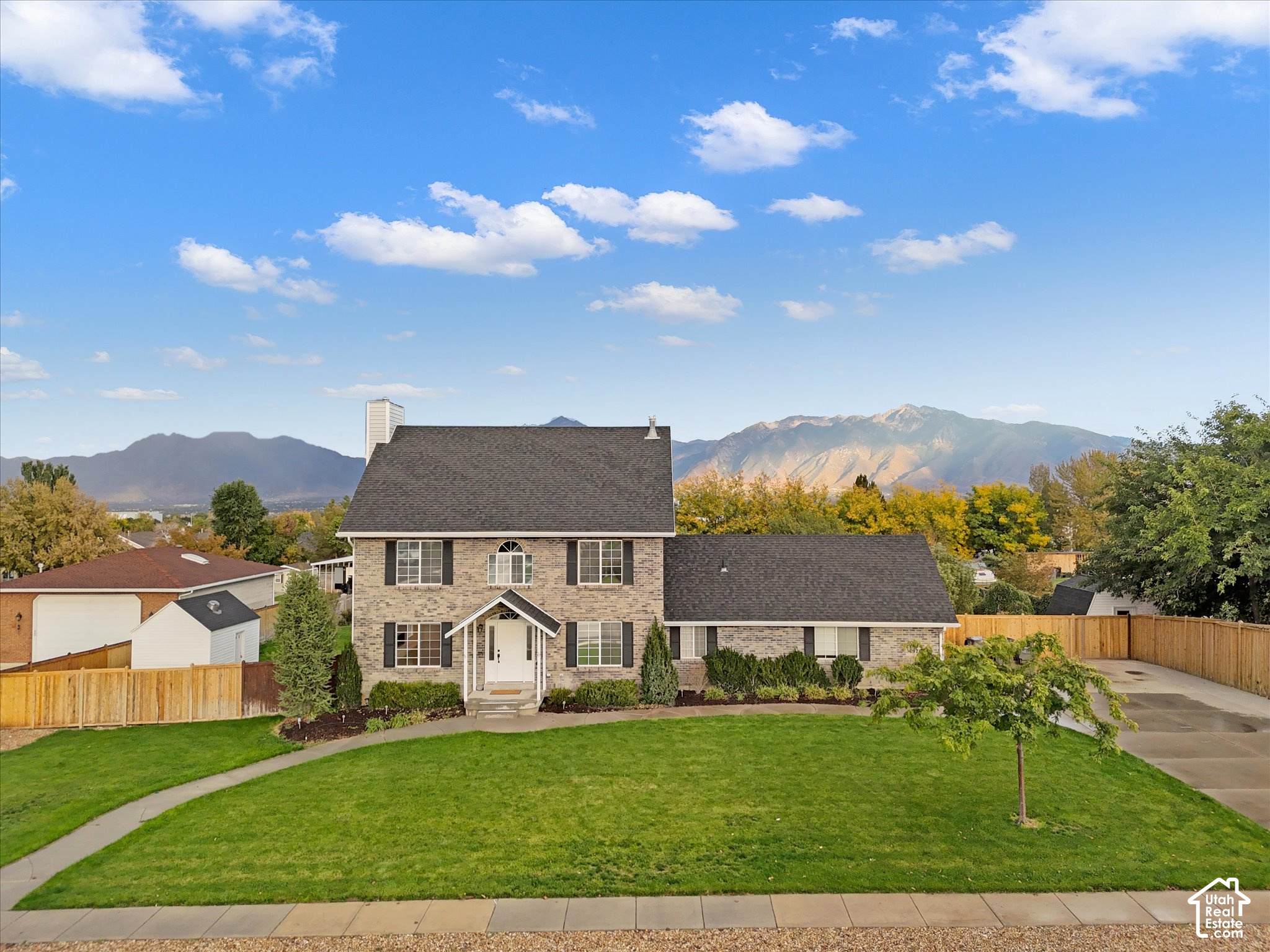 main property photo 3