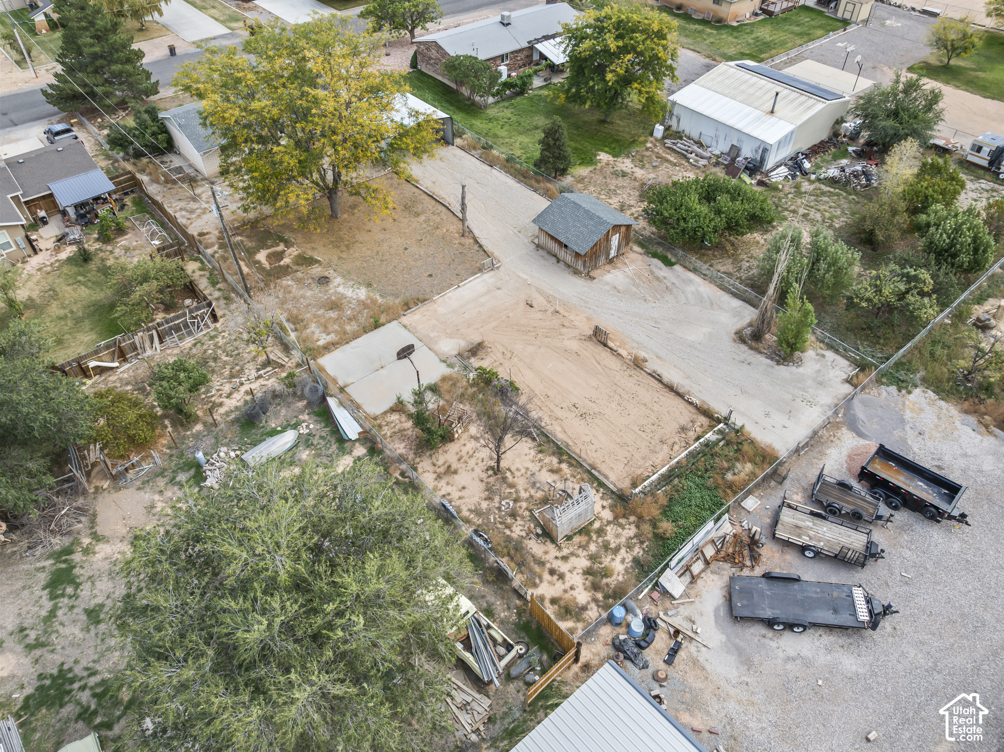 main property photo 47
