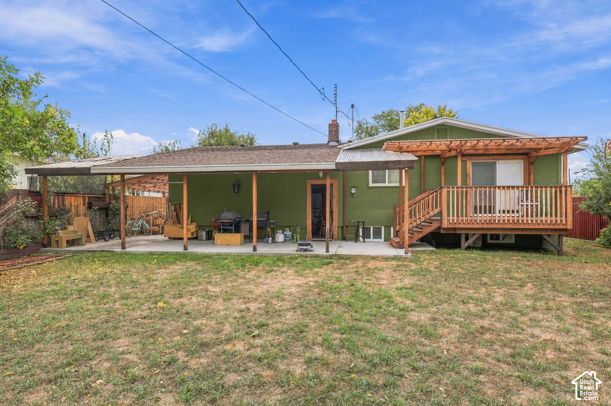 main property photo 16