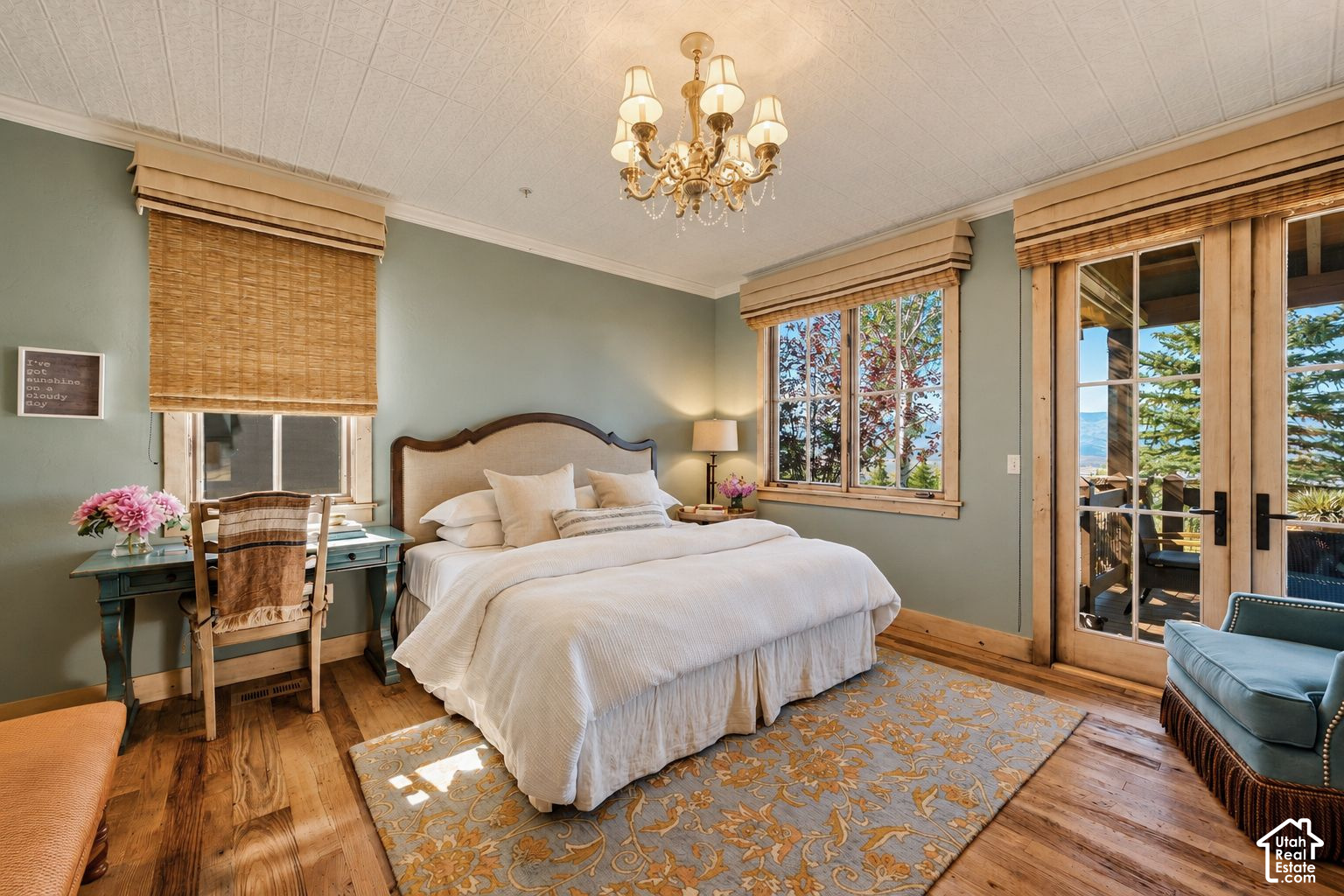 main property photo 17