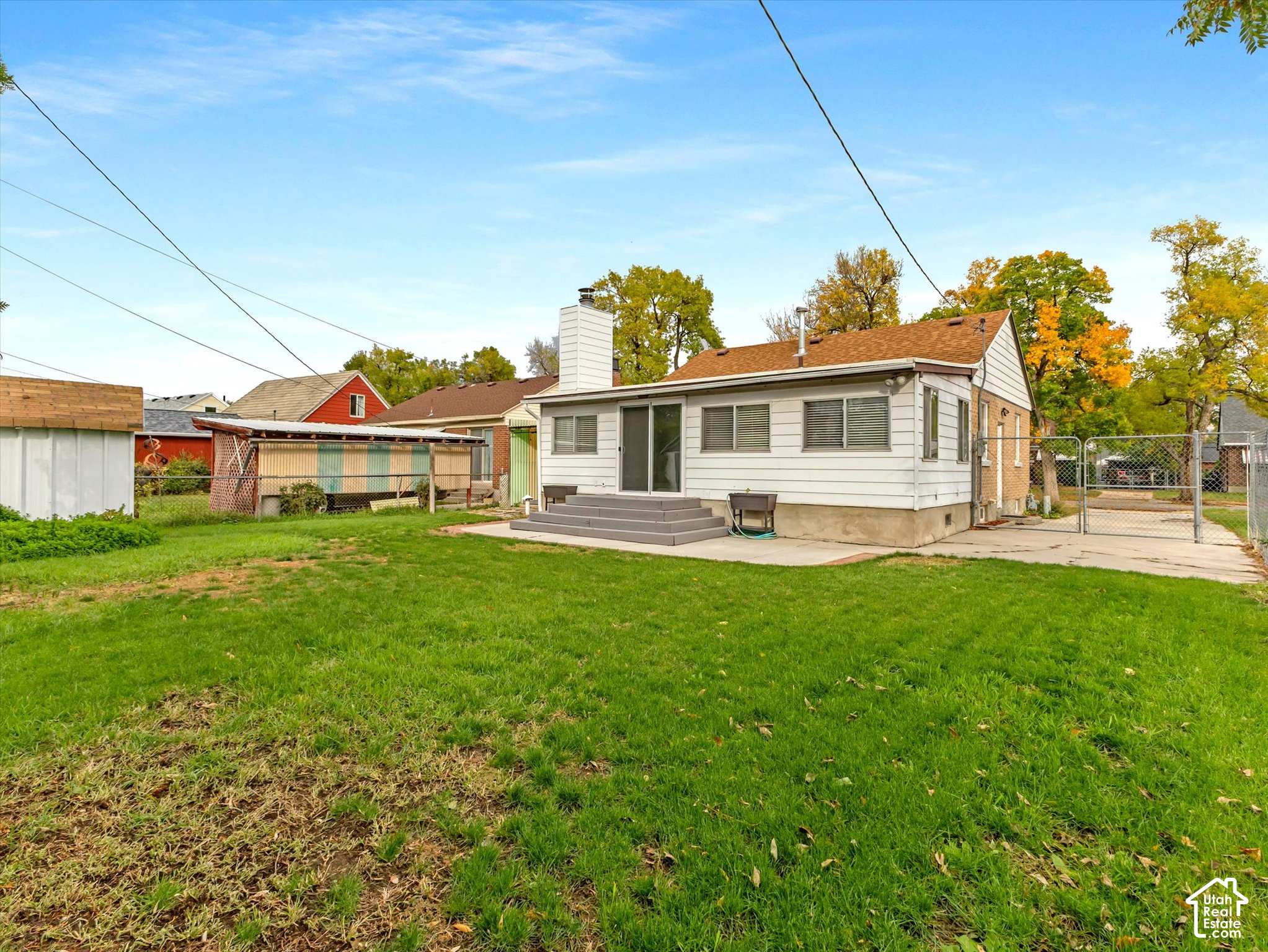 main property photo 22
