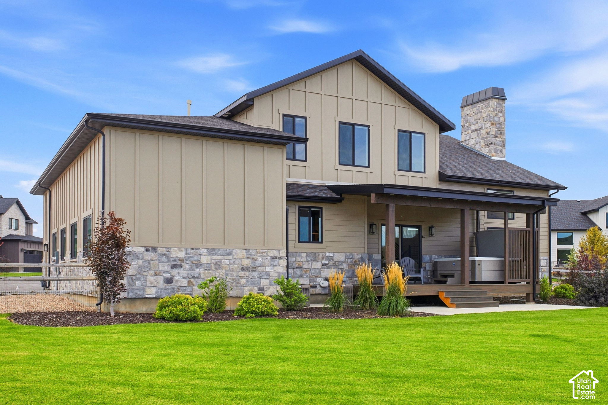 main property photo 43