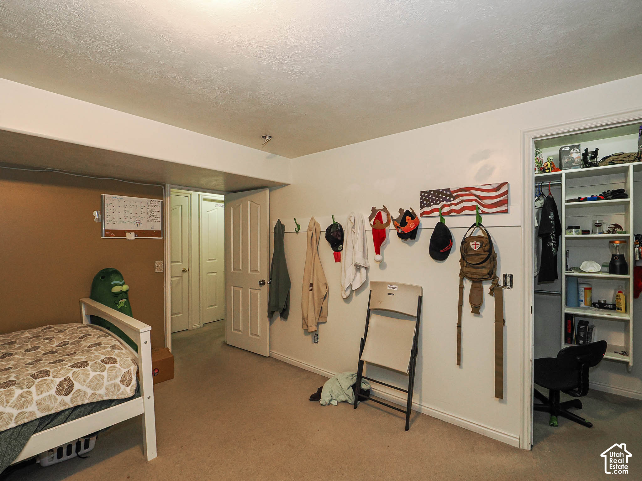 main property photo 31