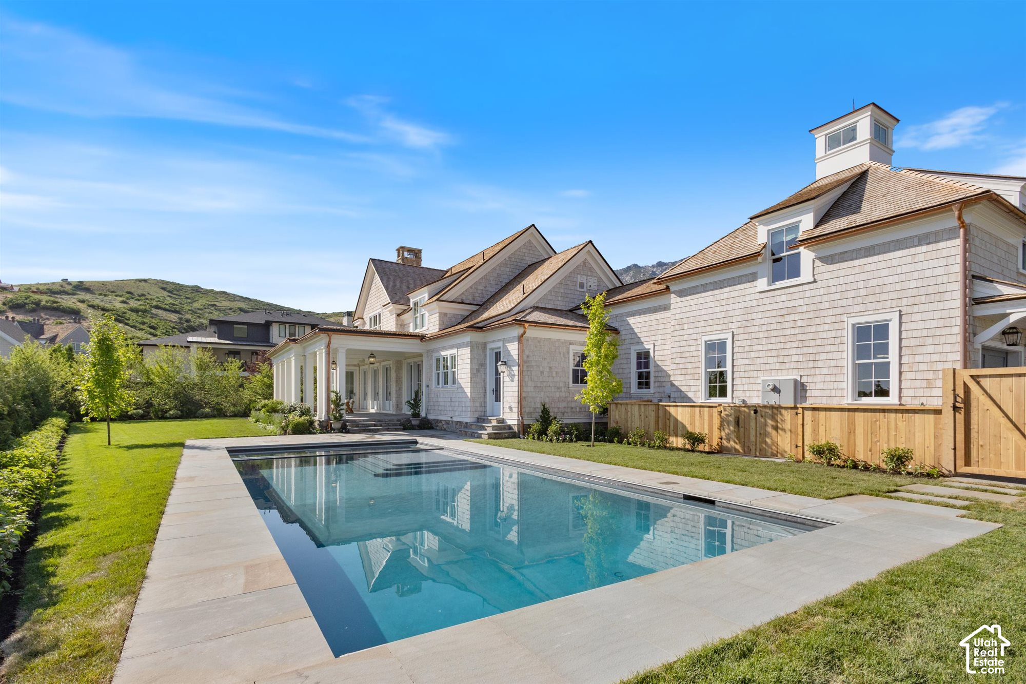 main property photo 58
