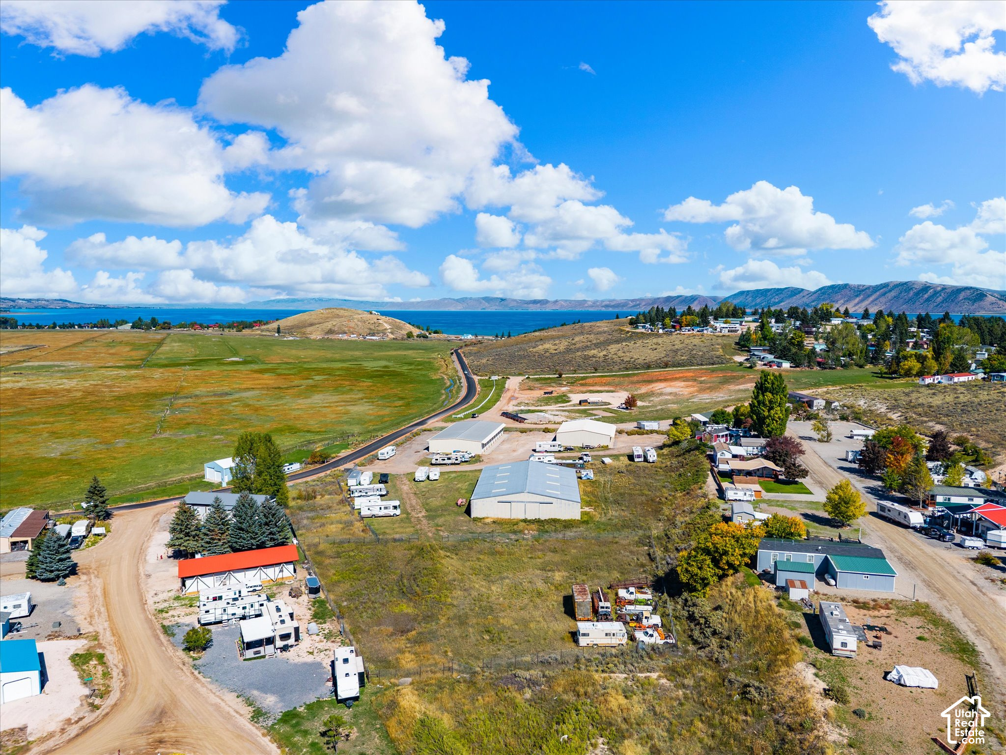 main property photo 9