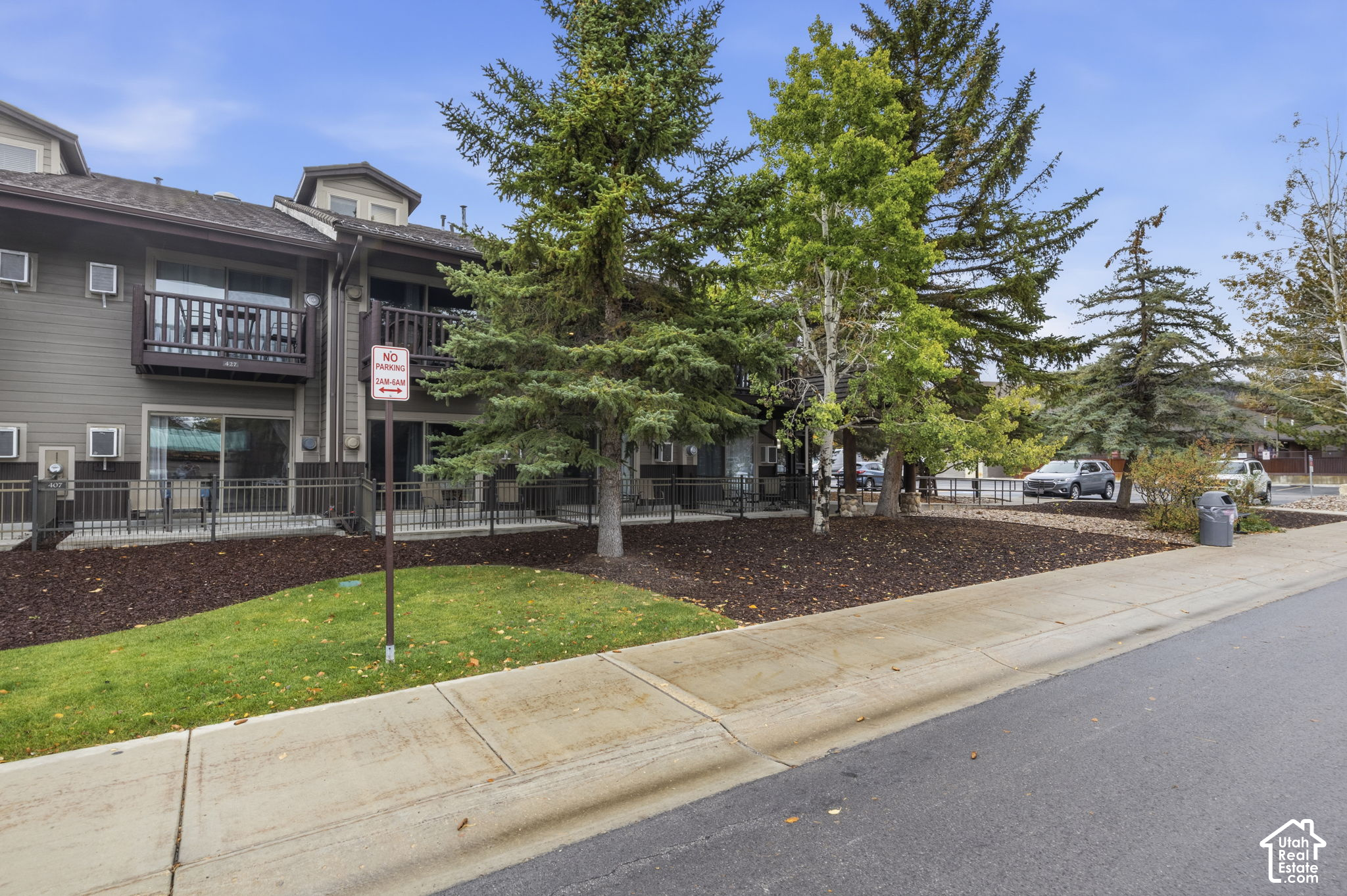 main property photo 22
