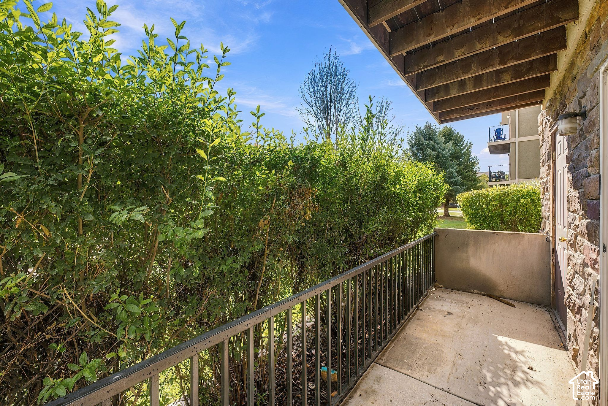 main property photo 29