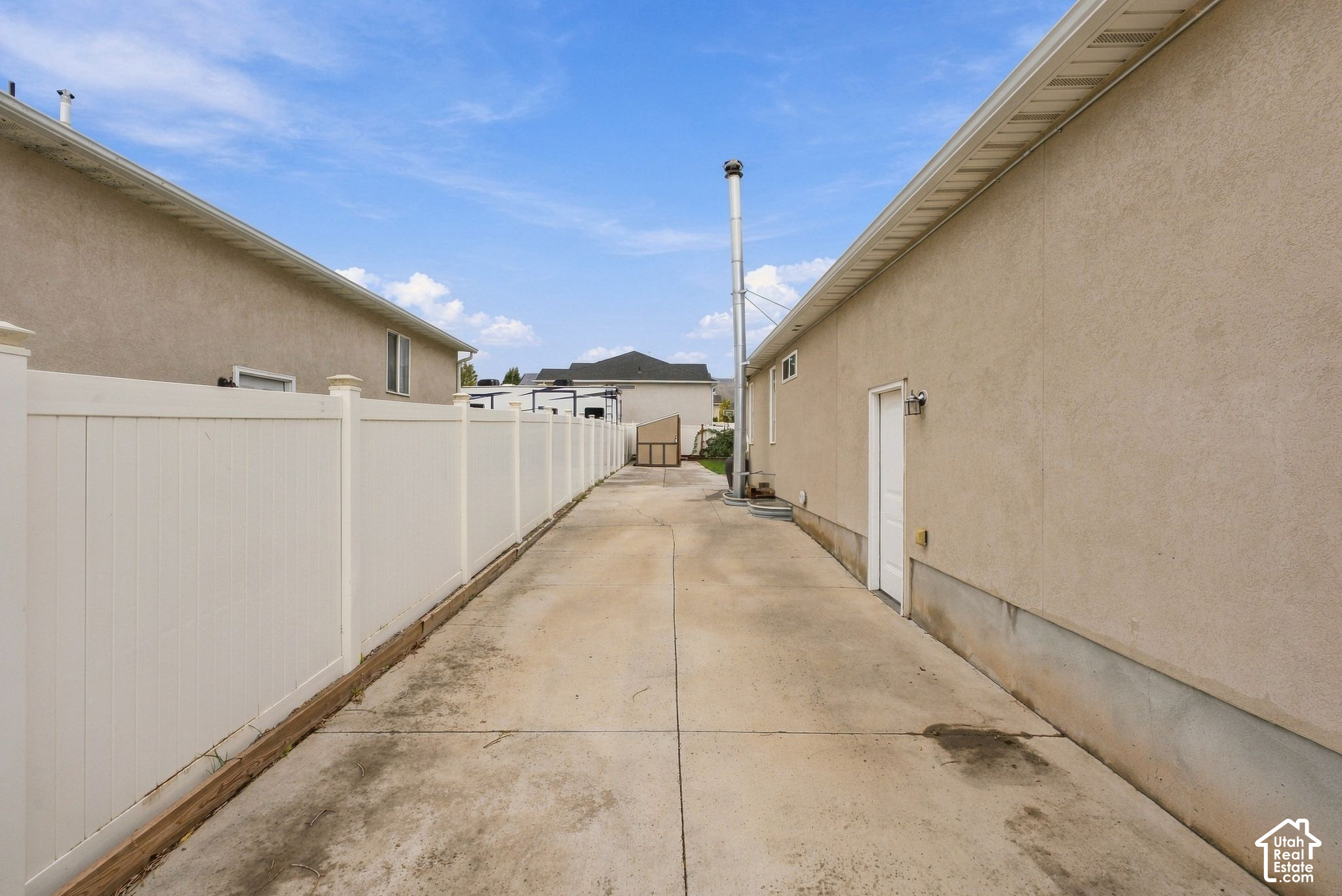 main property photo 73