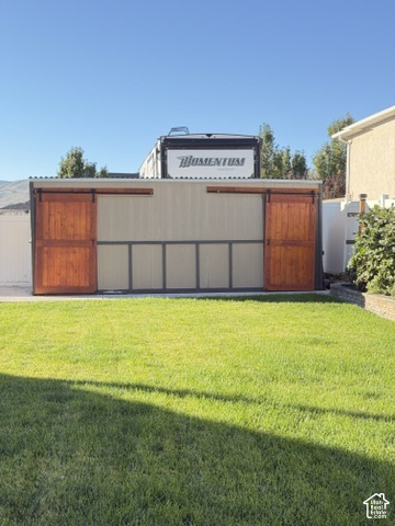 main property photo 75