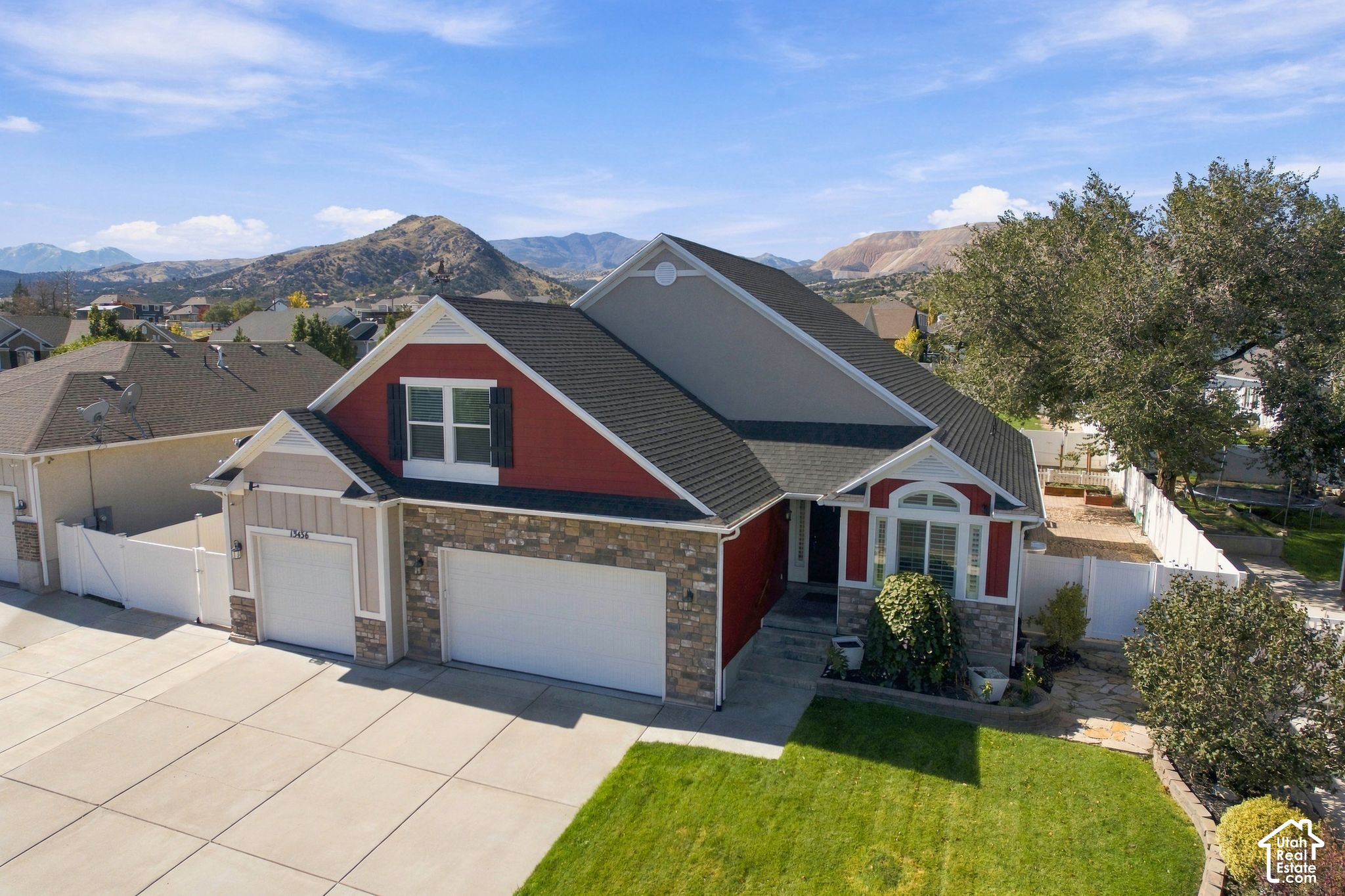 main property photo 77