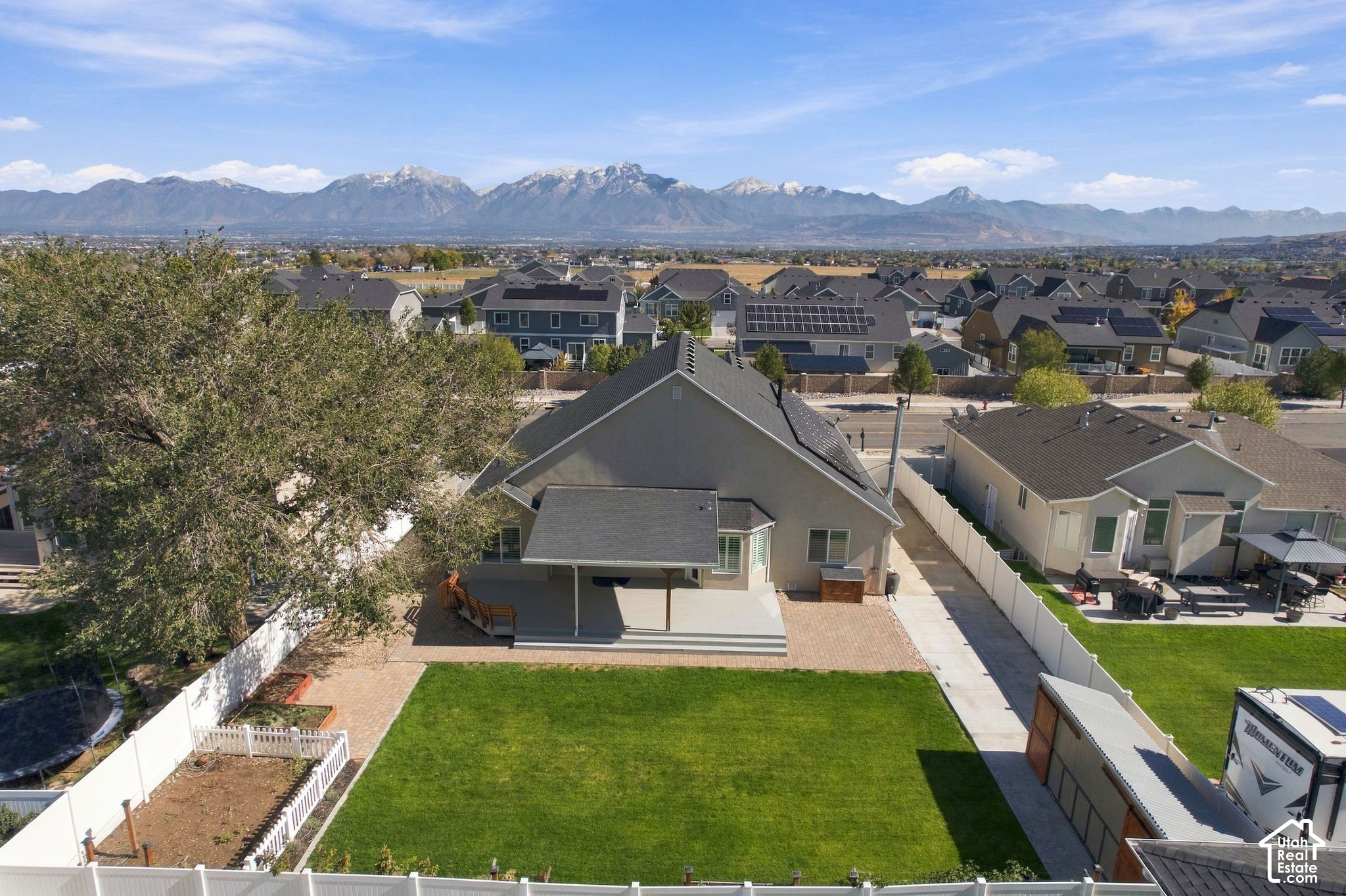 main property photo 79