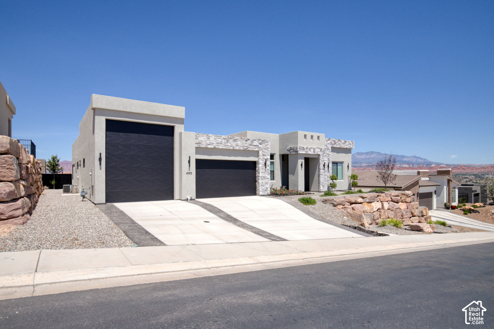 main property photo 64