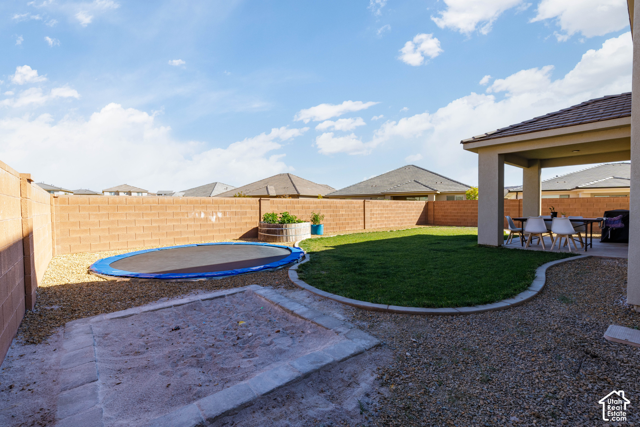 main property photo 48
