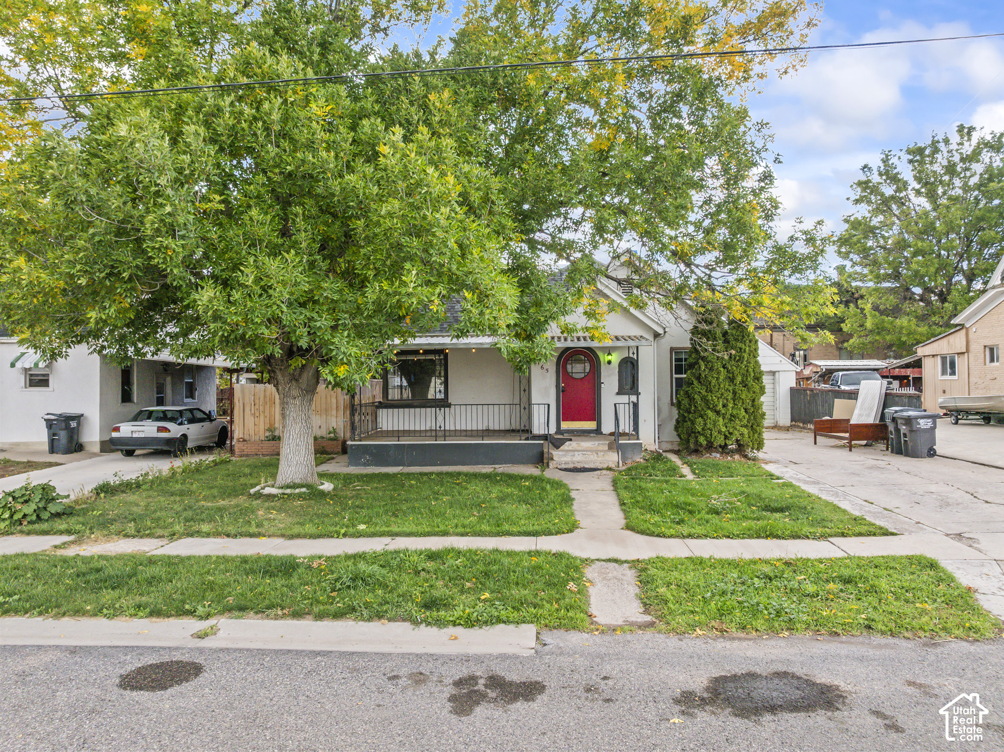 main property photo 4