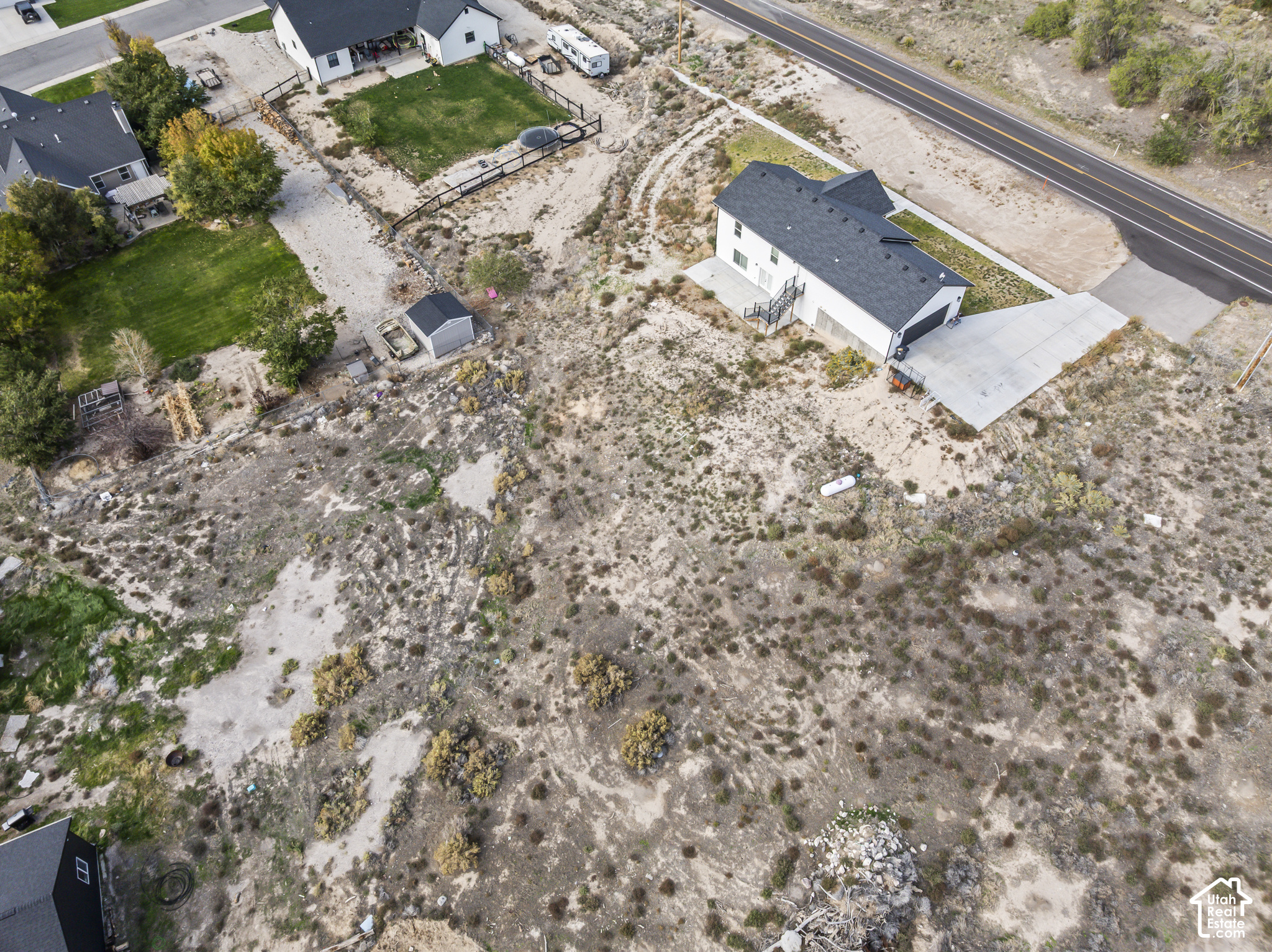 main property photo 12