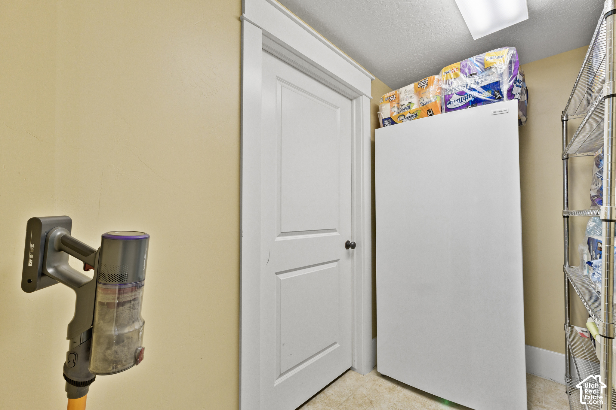 main property photo 66
