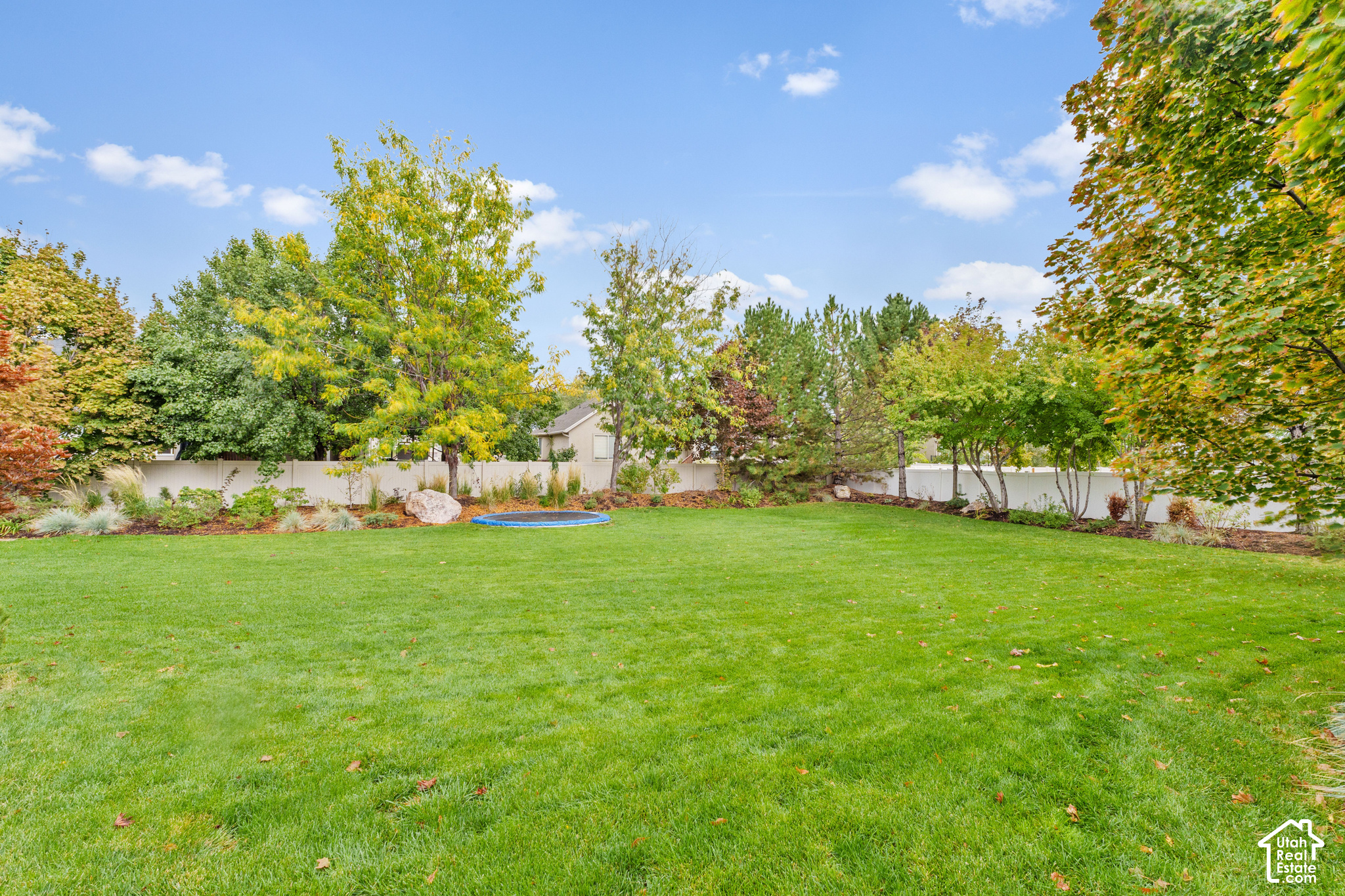 main property photo 75